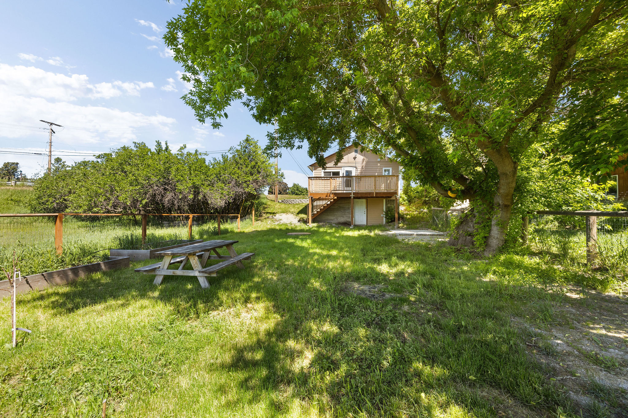 1332 7th Street W Property Photo 19