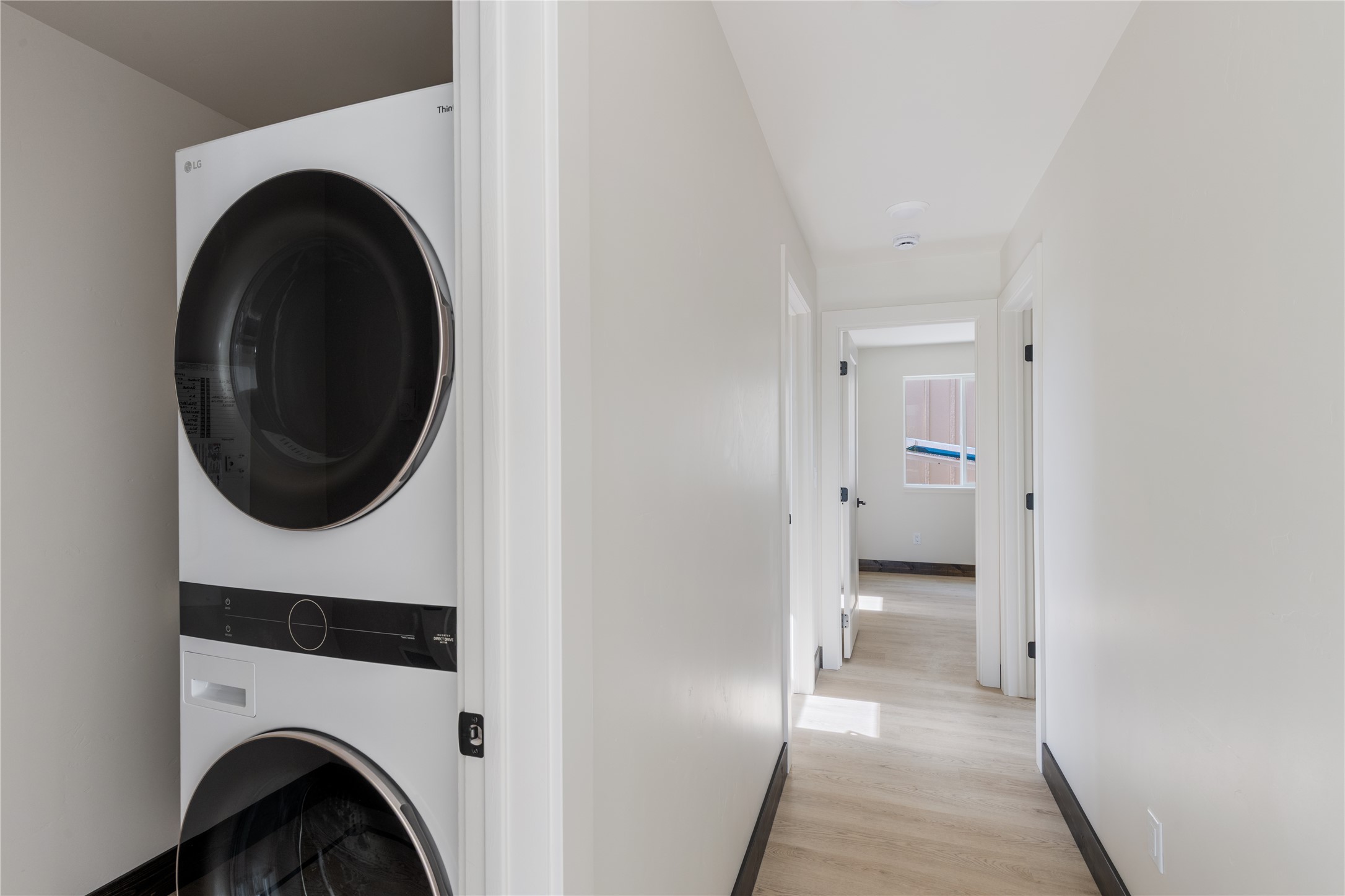 869 9th Street W Property Photo 16