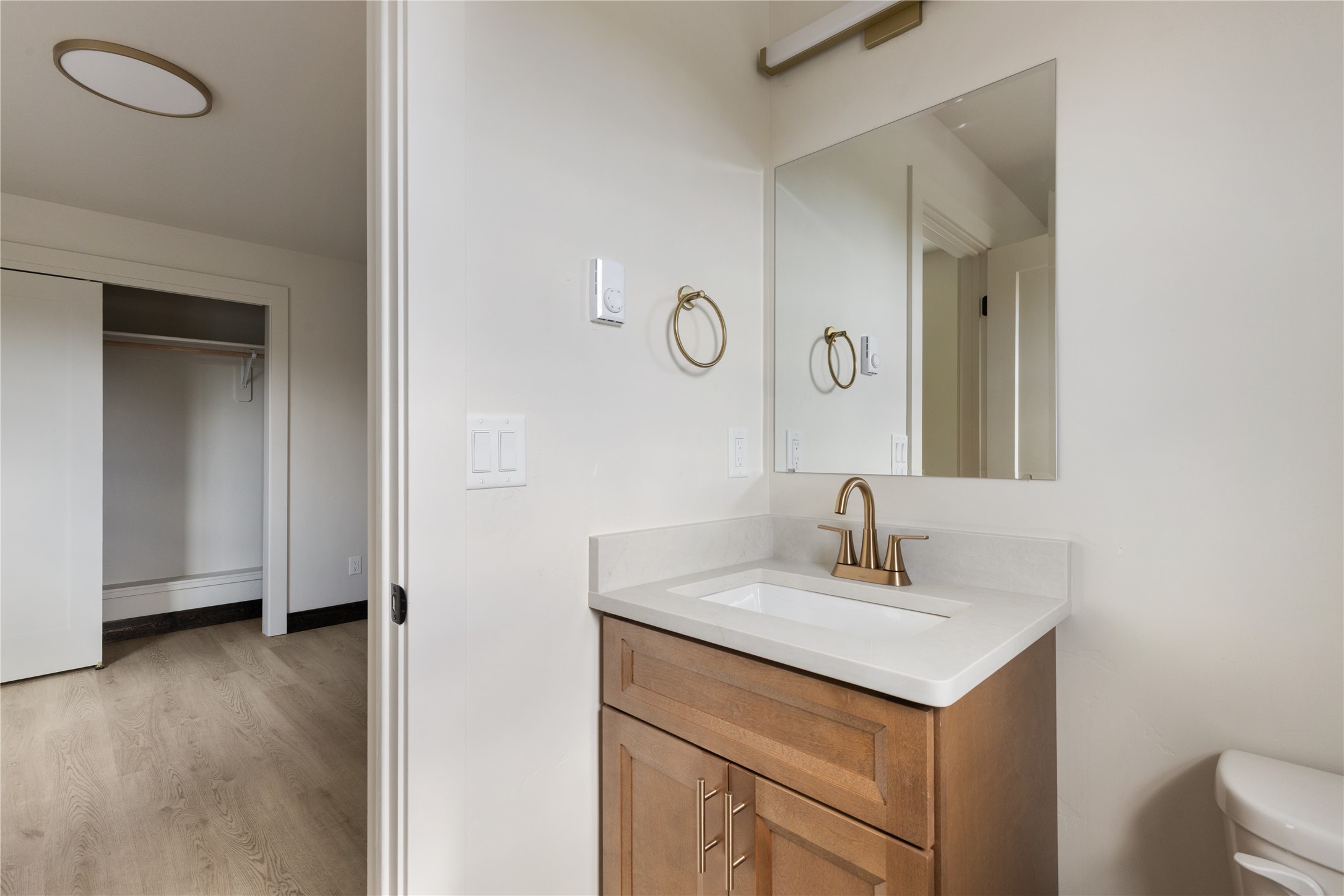869 9th Street W Property Photo 19