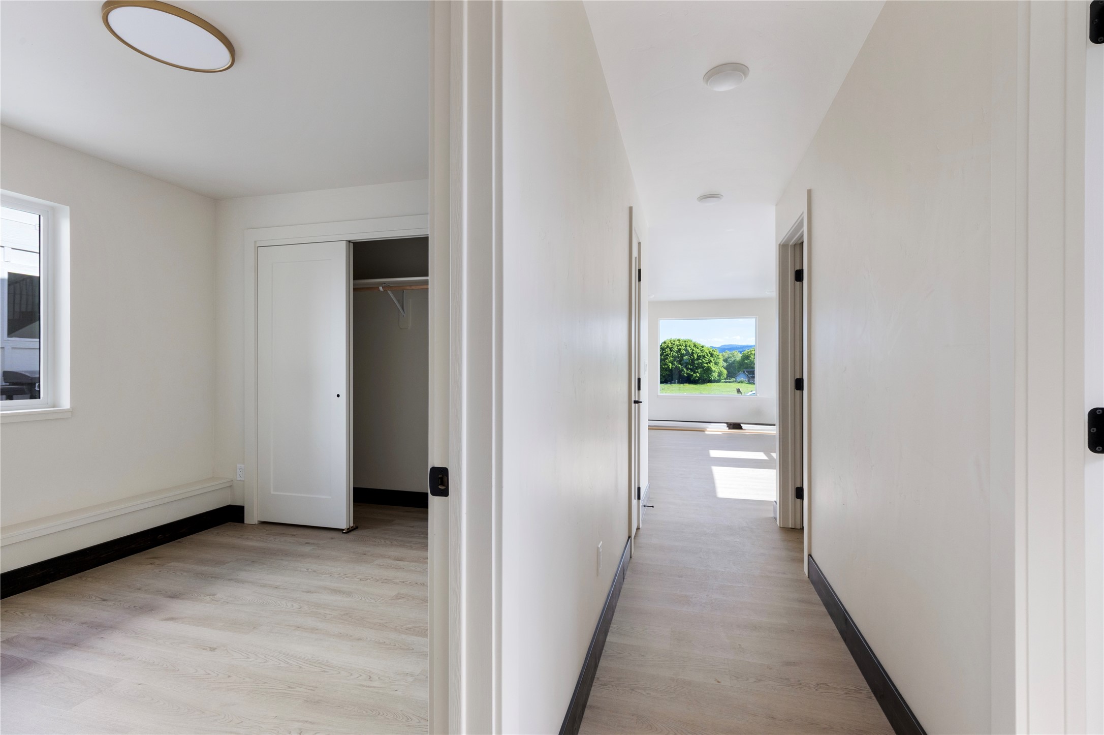 869 9th Street W Property Photo 21