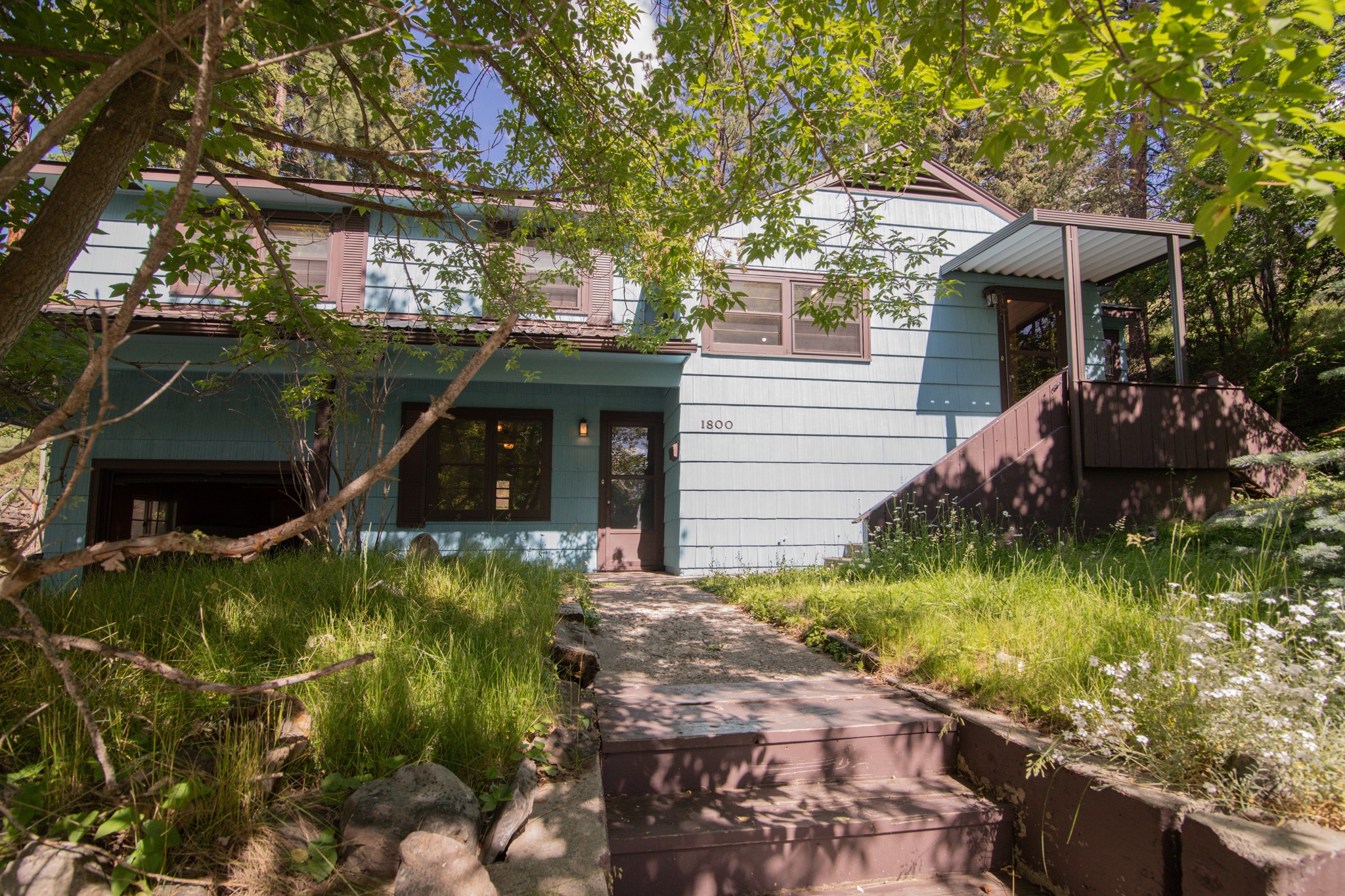 1800 Madeline Avenue Property Photo 4