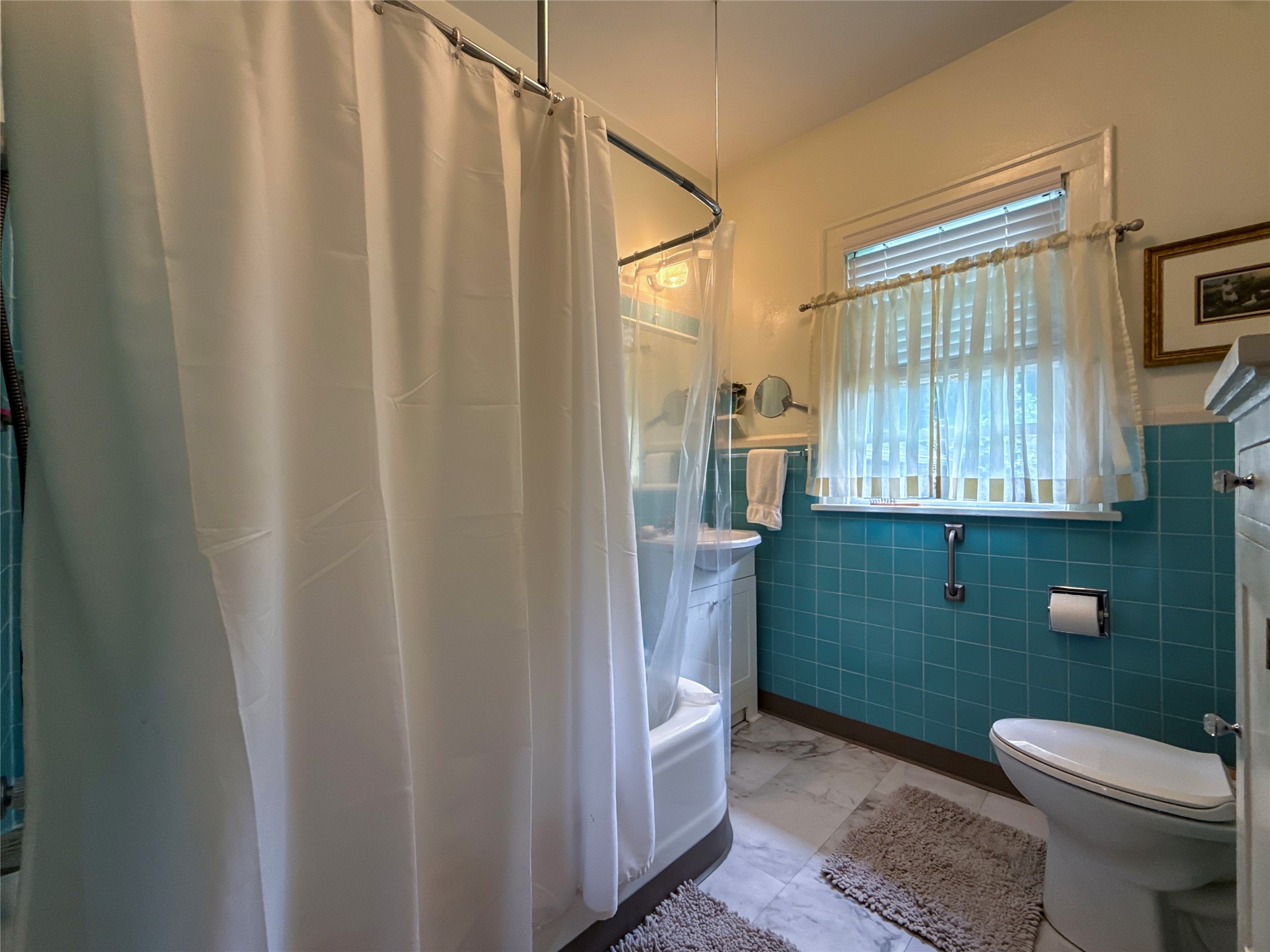 2304 1st Avenue N Property Photo 18