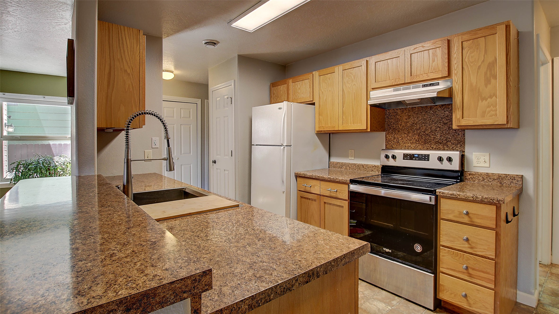 6105 Rains Place Property Photo 7