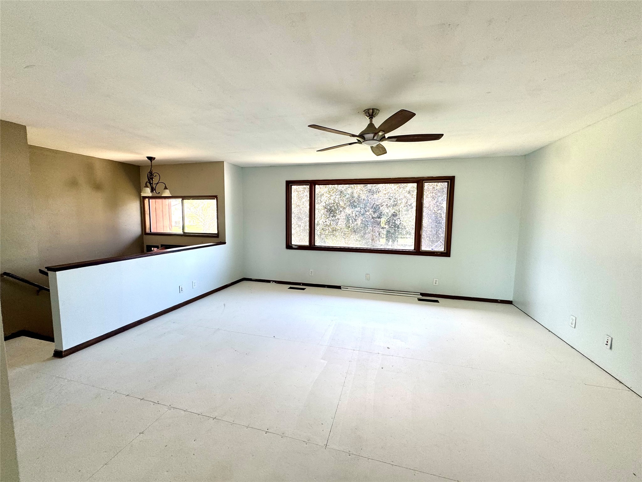 1813 Stag Lane Property Photo 5