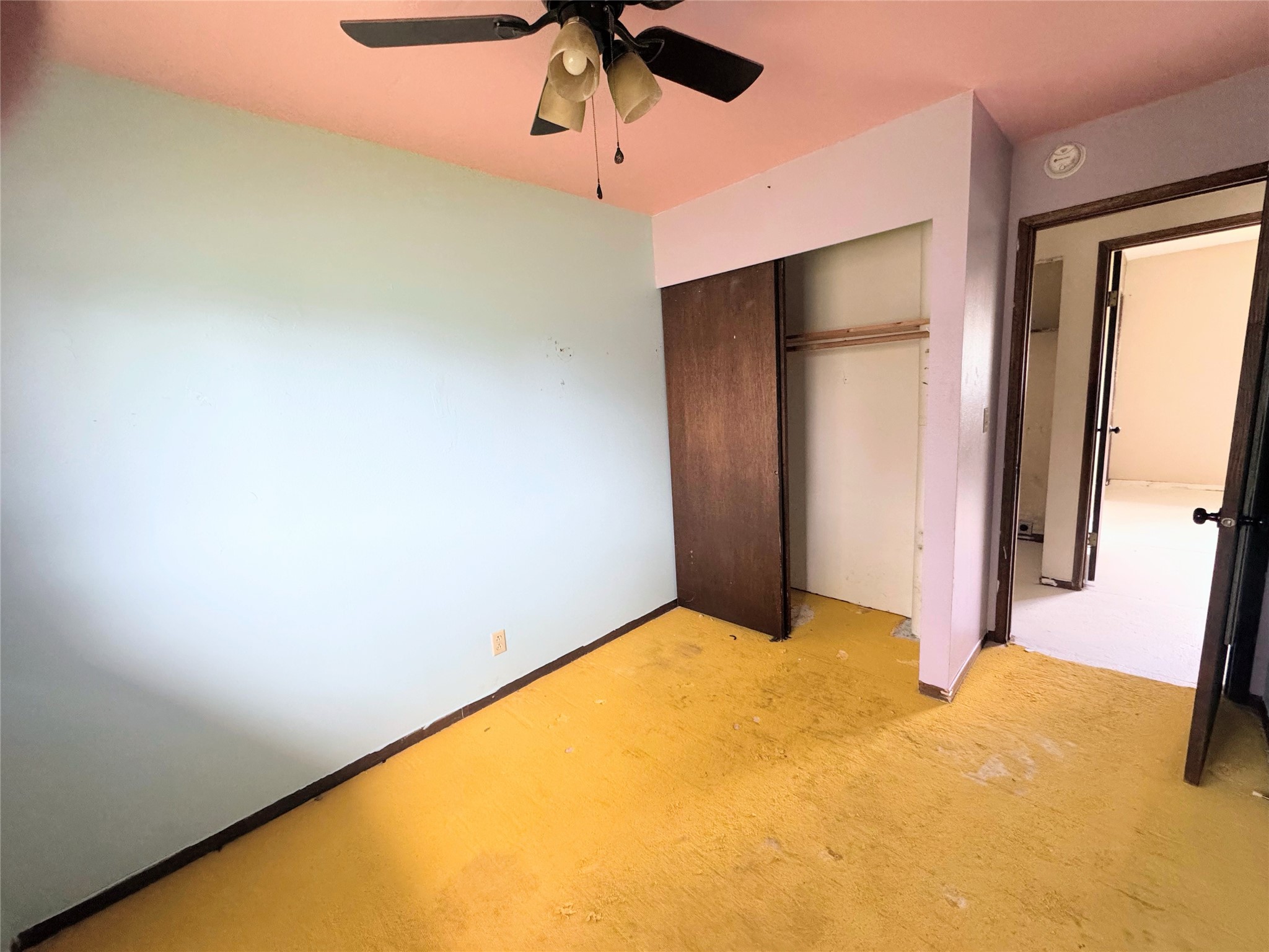 1813 Stag Lane Property Photo 15