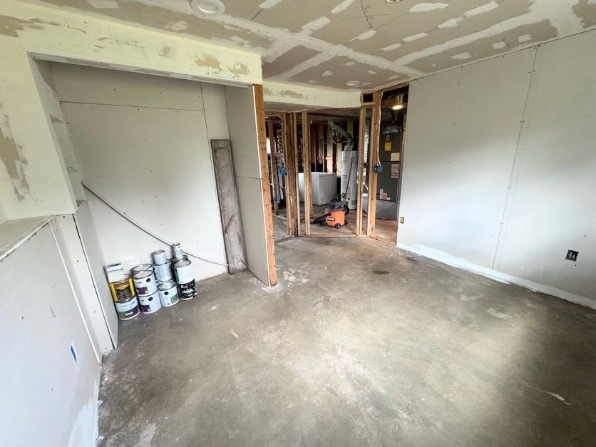 1813 Stag Lane Property Photo 18