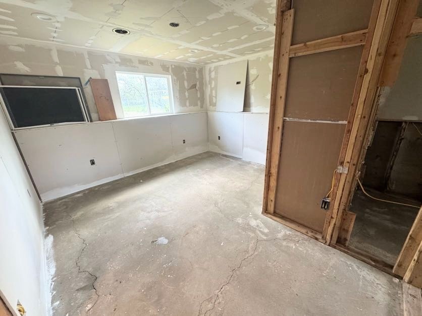1813 Stag Lane Property Photo 19