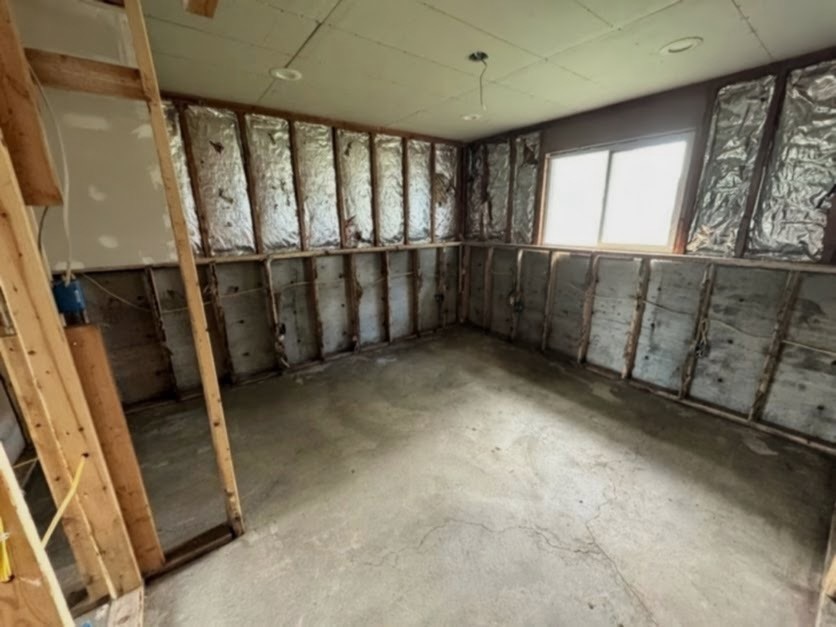 1813 Stag Lane Property Photo 20