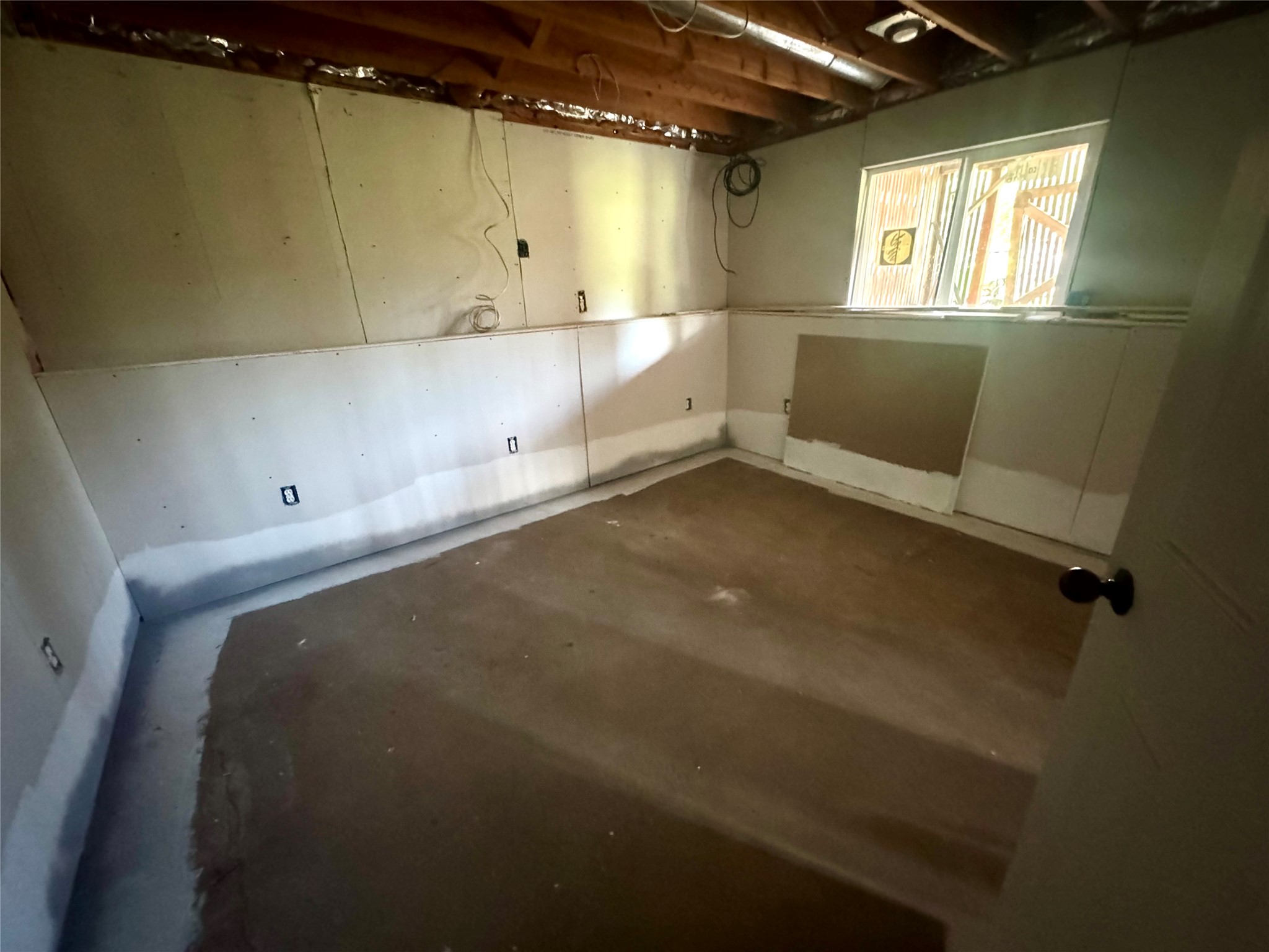 1813 Stag Lane Property Photo 29