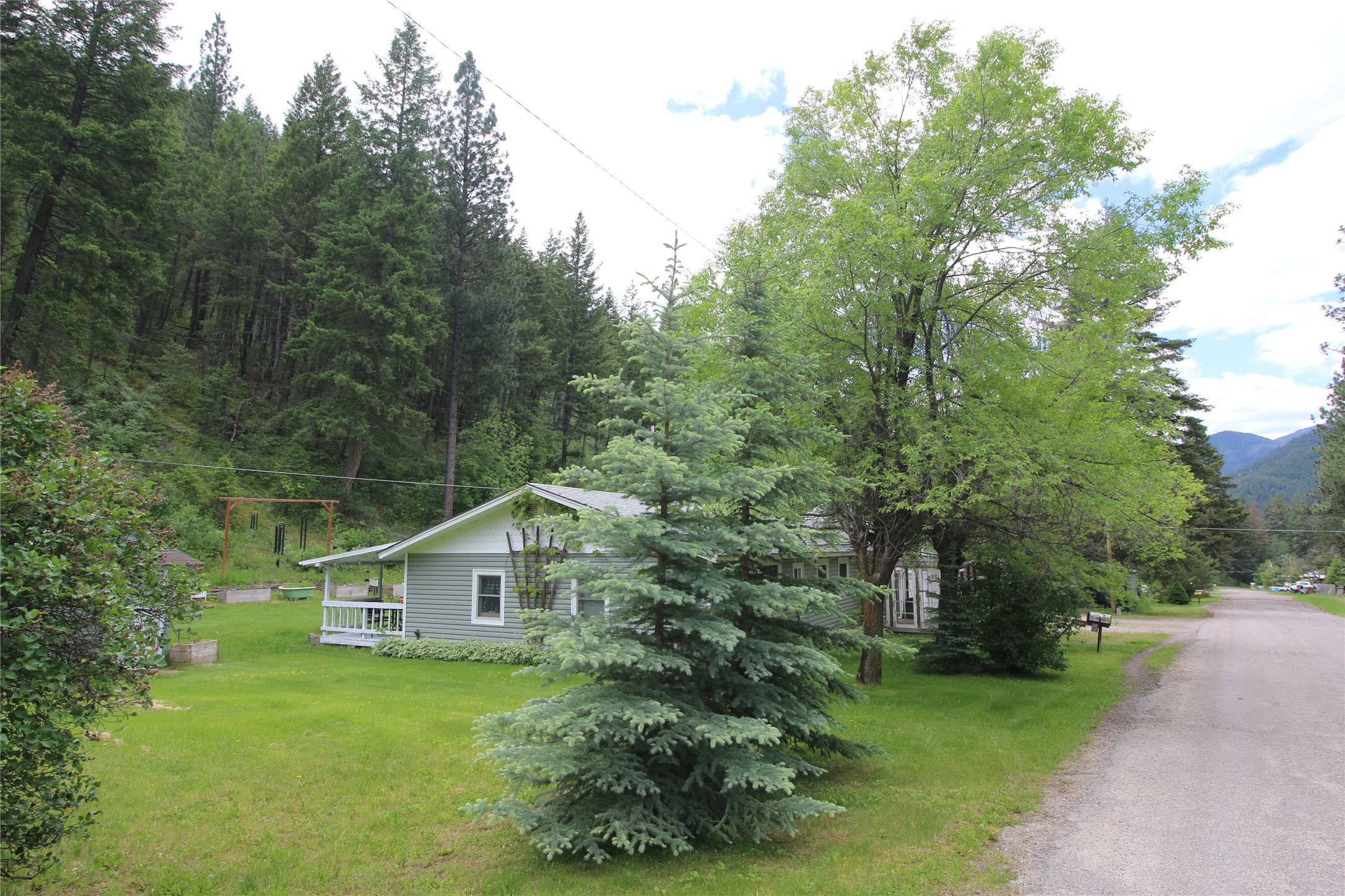 6350 Pine Cone Drive Property Photo 3