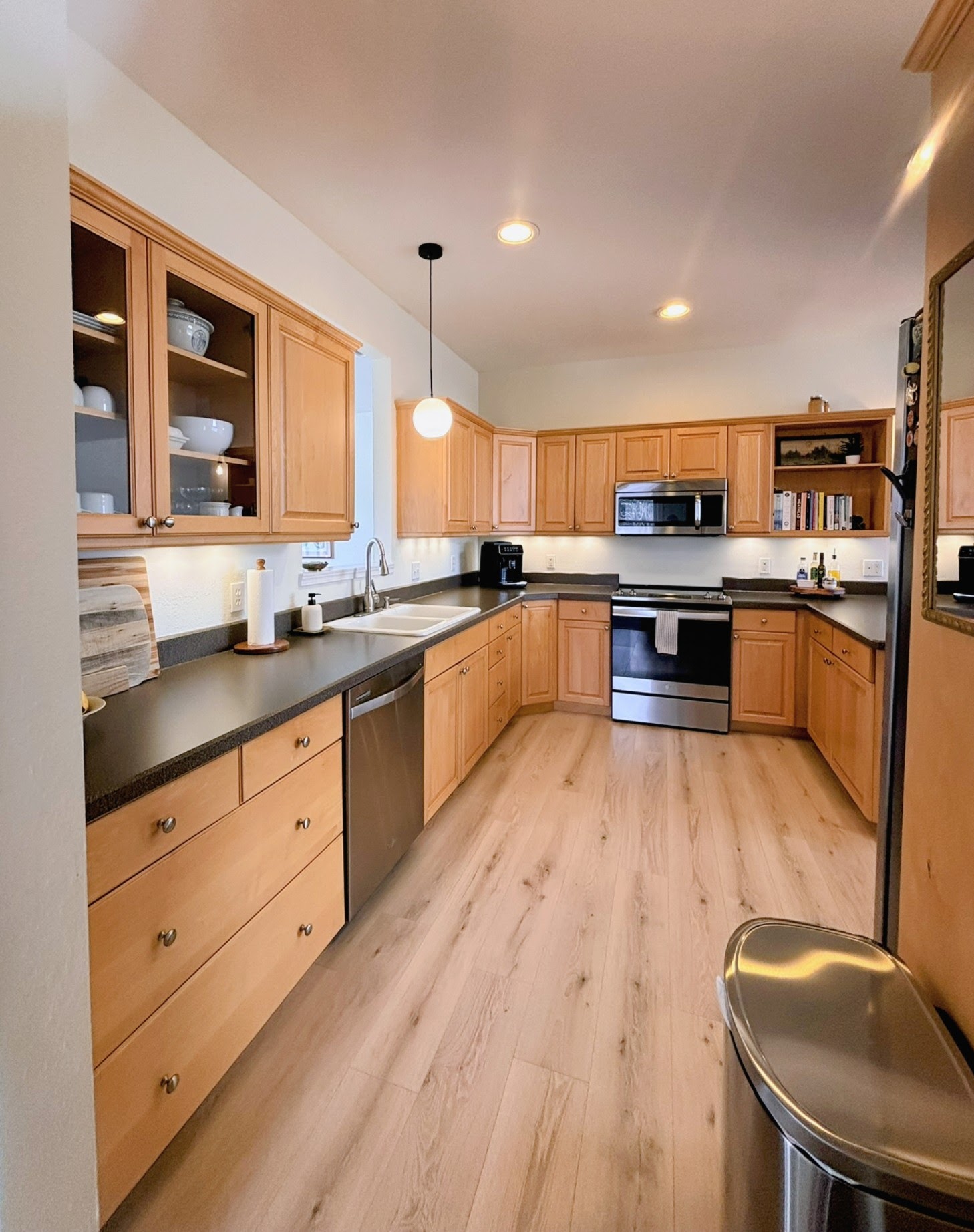 33 Staggerwing Landing Property Photo 12