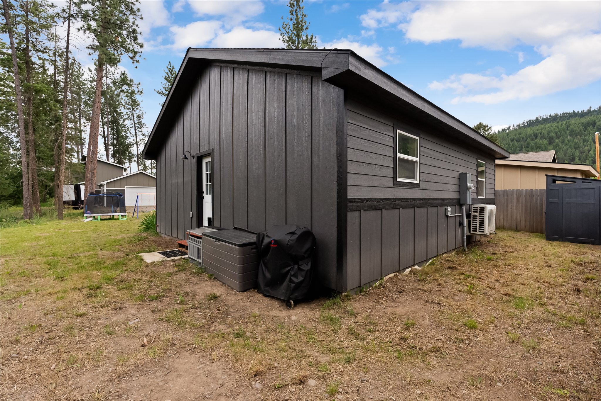 305 Alces Court Property Photo 6