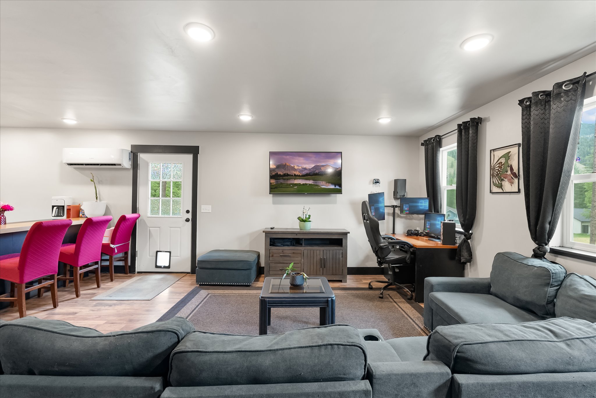 305 Alces Court Property Photo 19