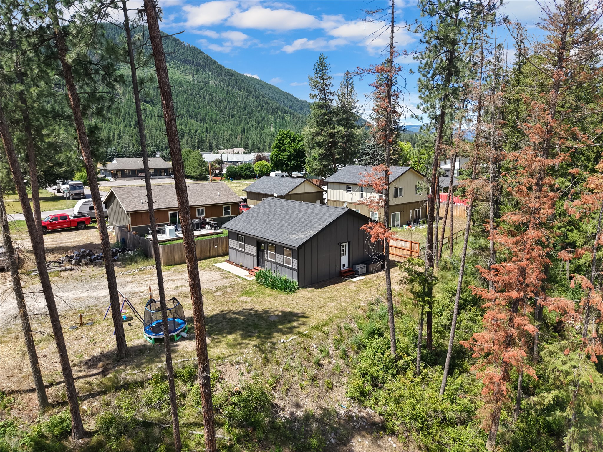 305 Alces Court Property Photo 20