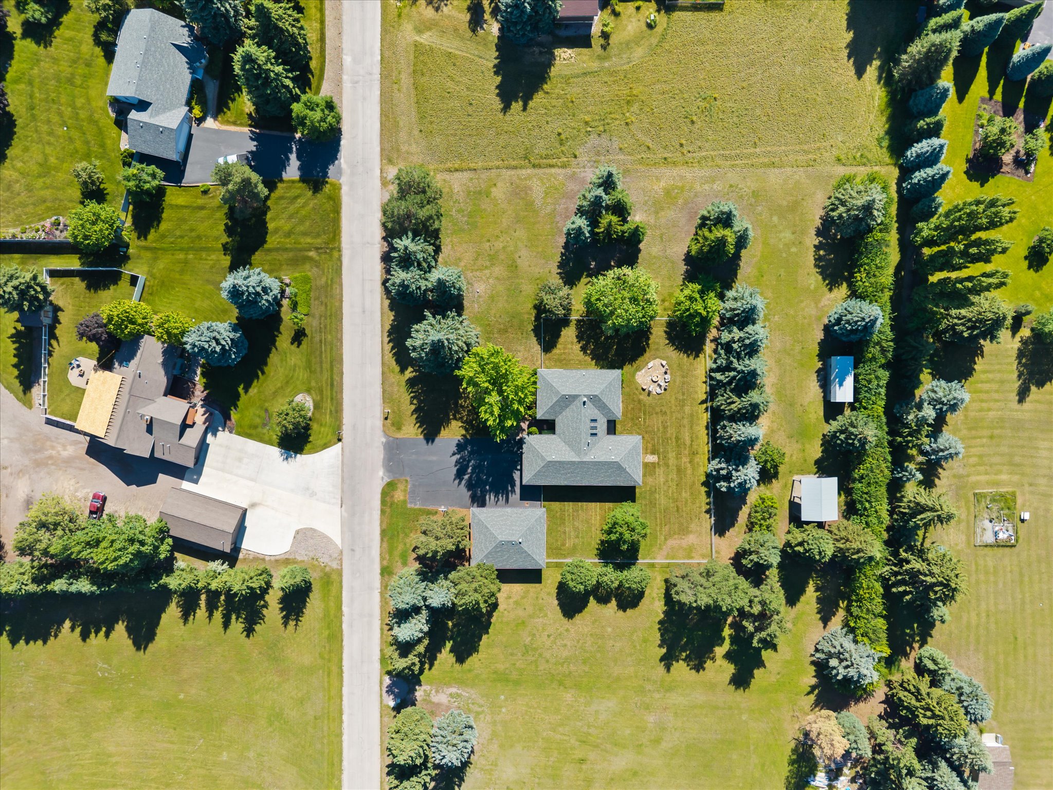 636 Country Way N Property Photo 33