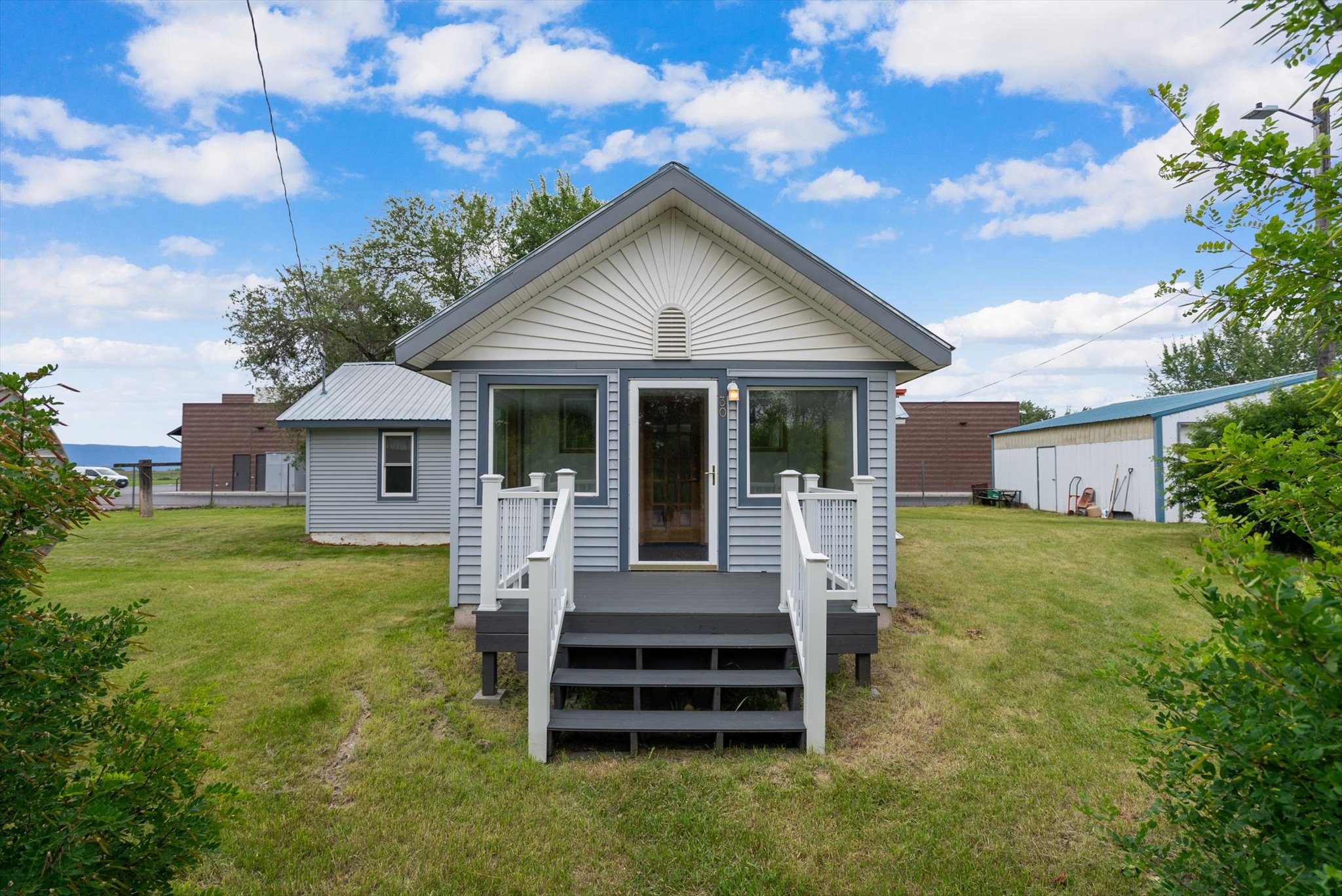 20 Sunnybrook Lane Property Photo 2