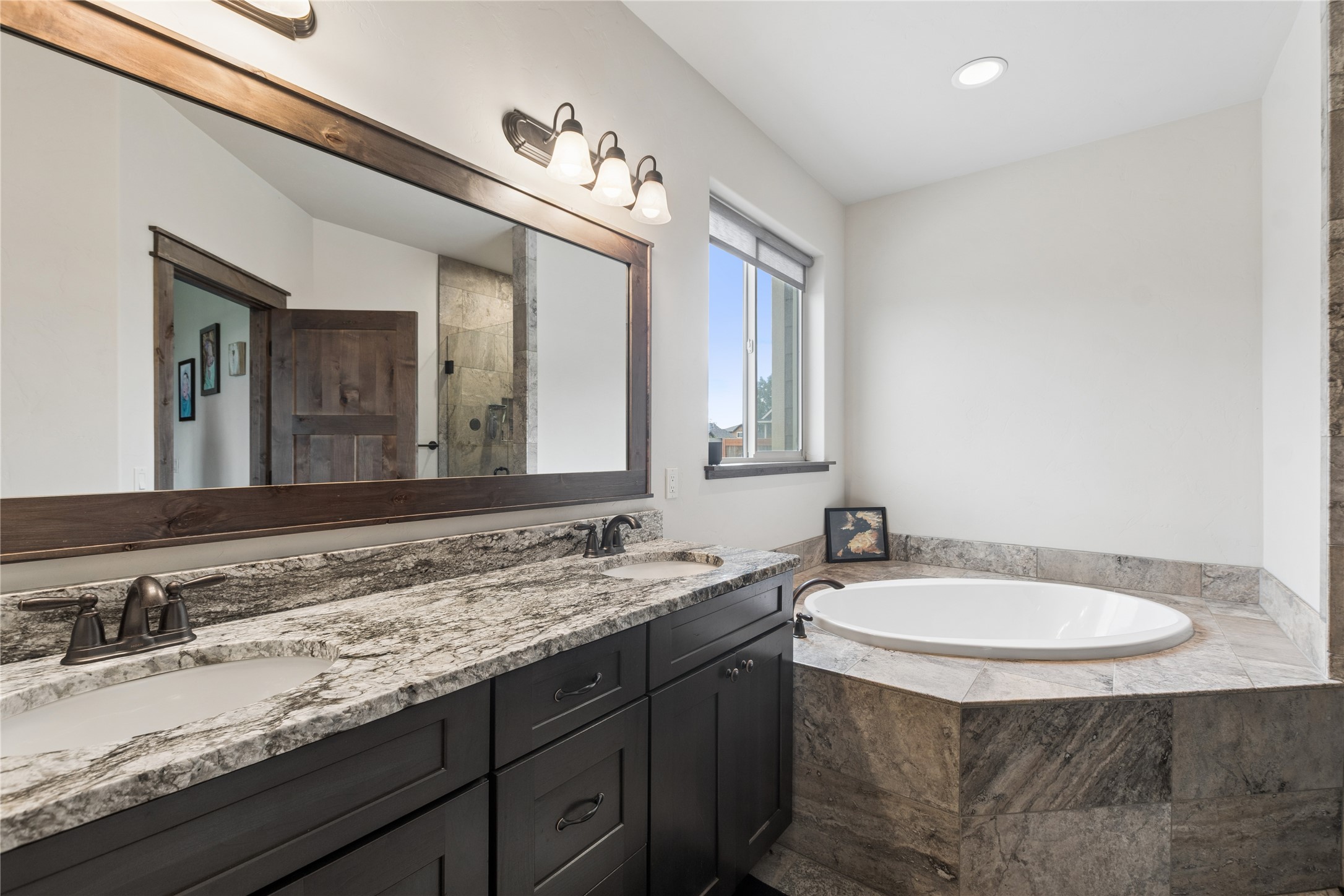 1129 Mackinaw Loop Property Photo 27