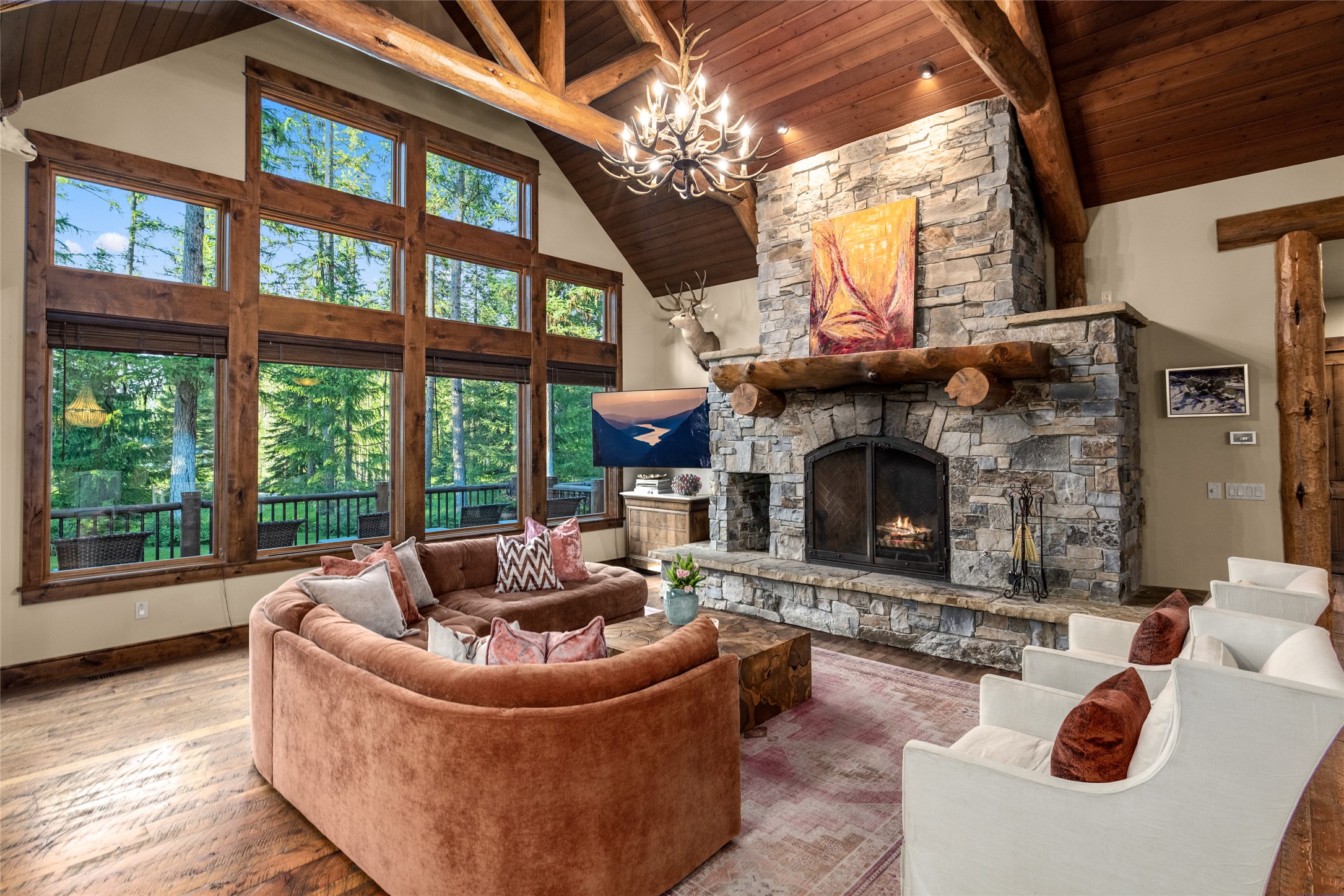 310 Buckskin Run Property Photo 4