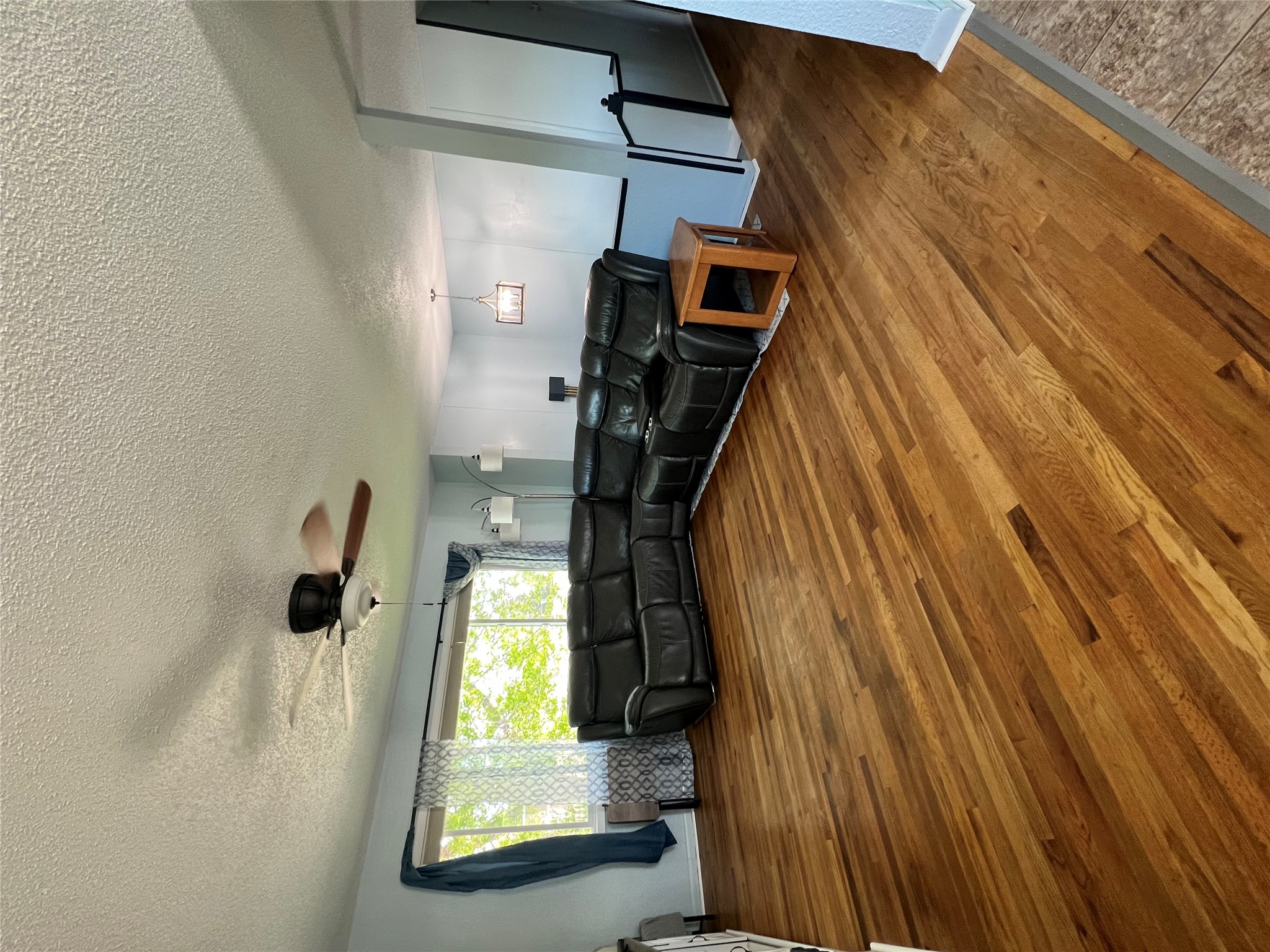 405 S Kansas Street Property Photo 12