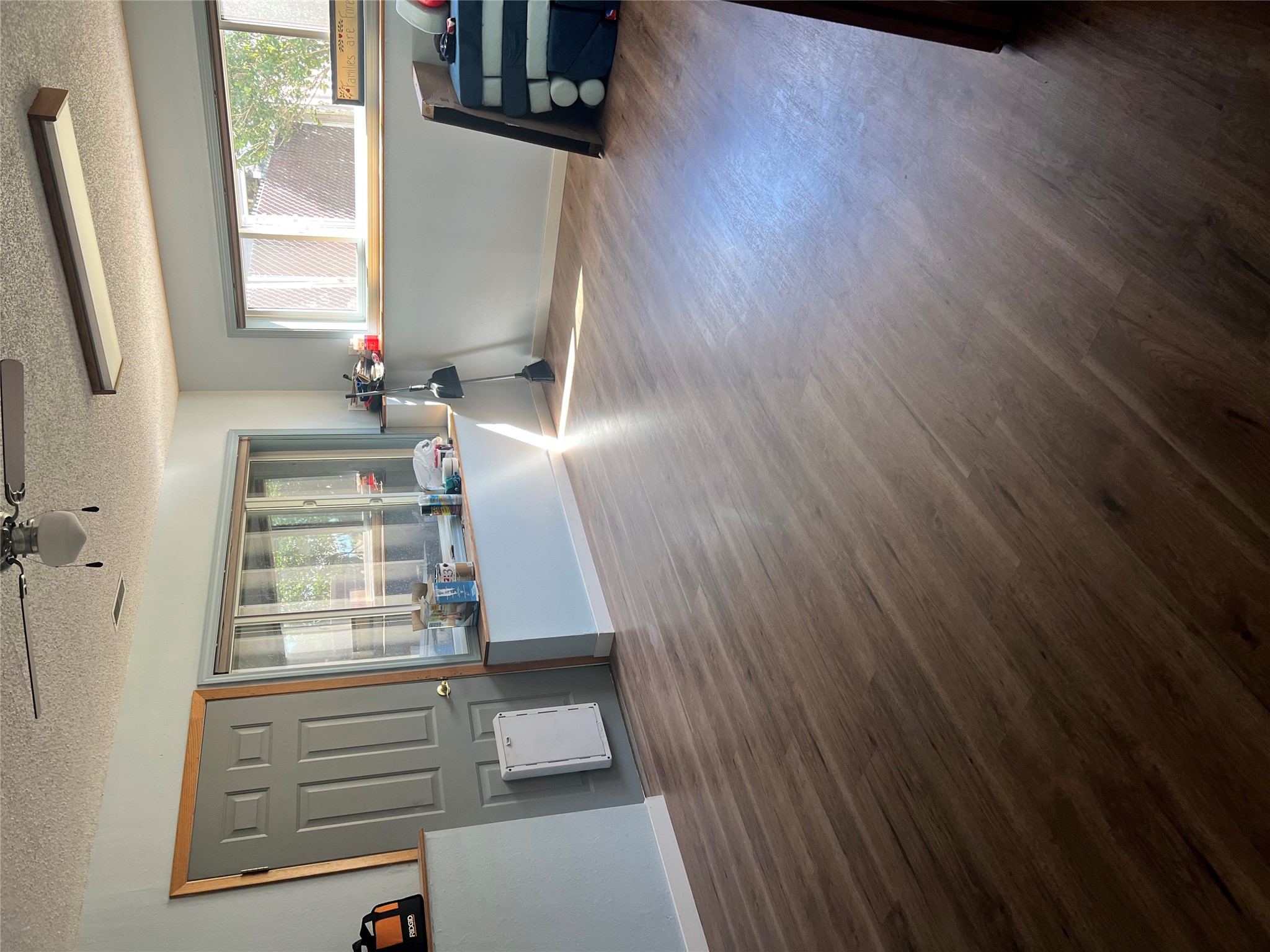 405 S Kansas Street Property Photo 20