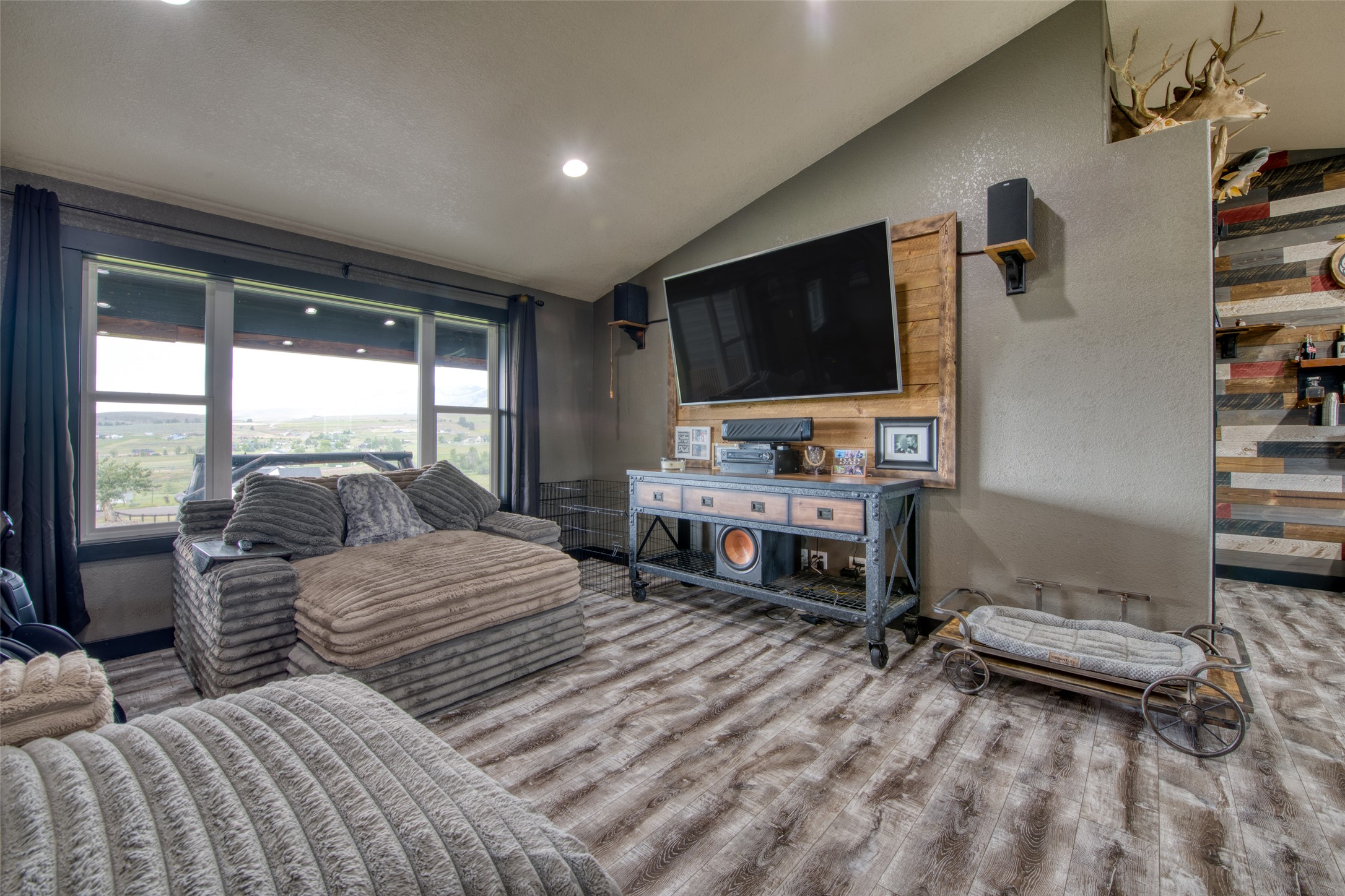 1067 Molly Joanne Lane Property Photo 24