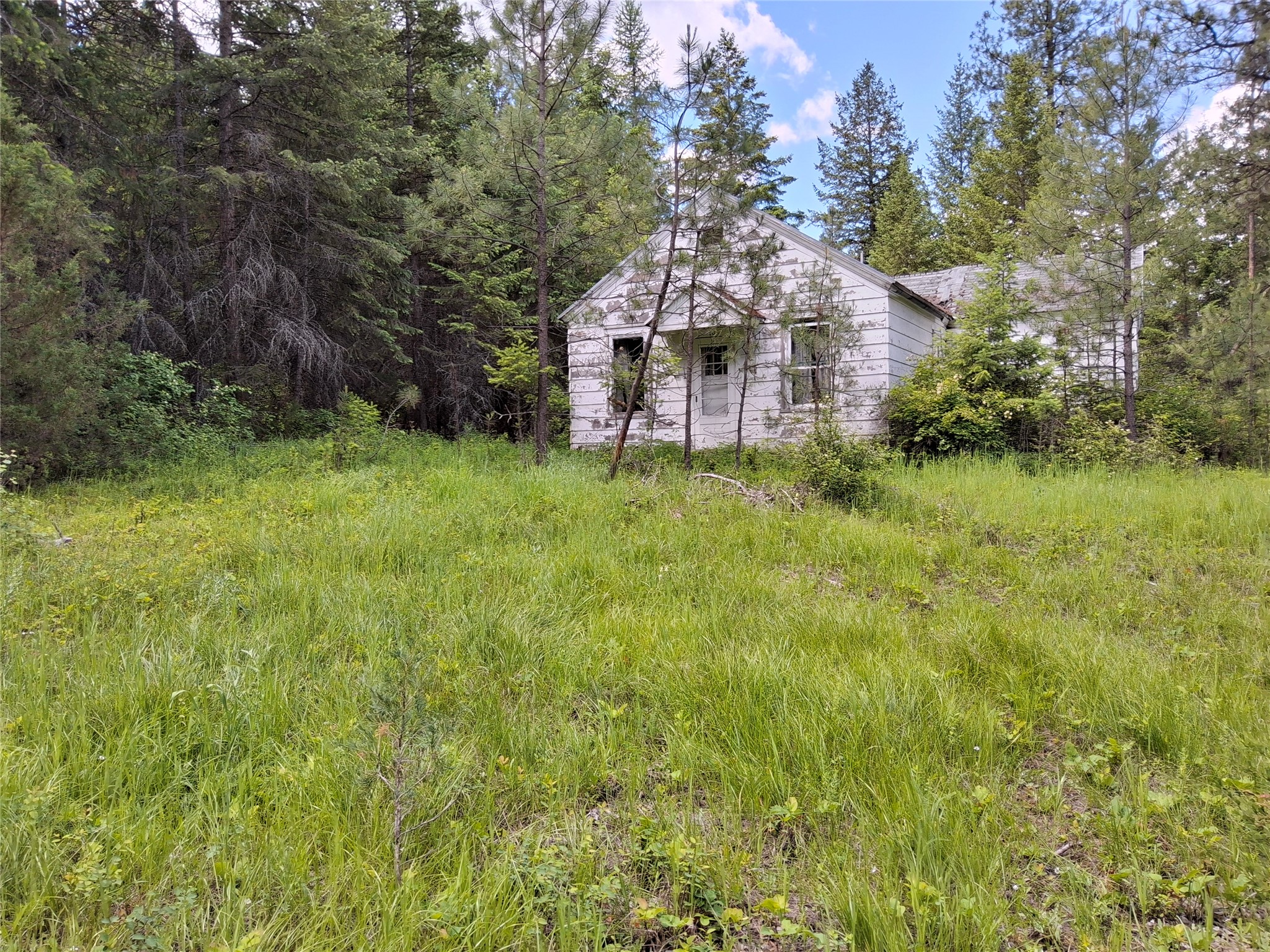 746 Tami Drive E Property Photo 17
