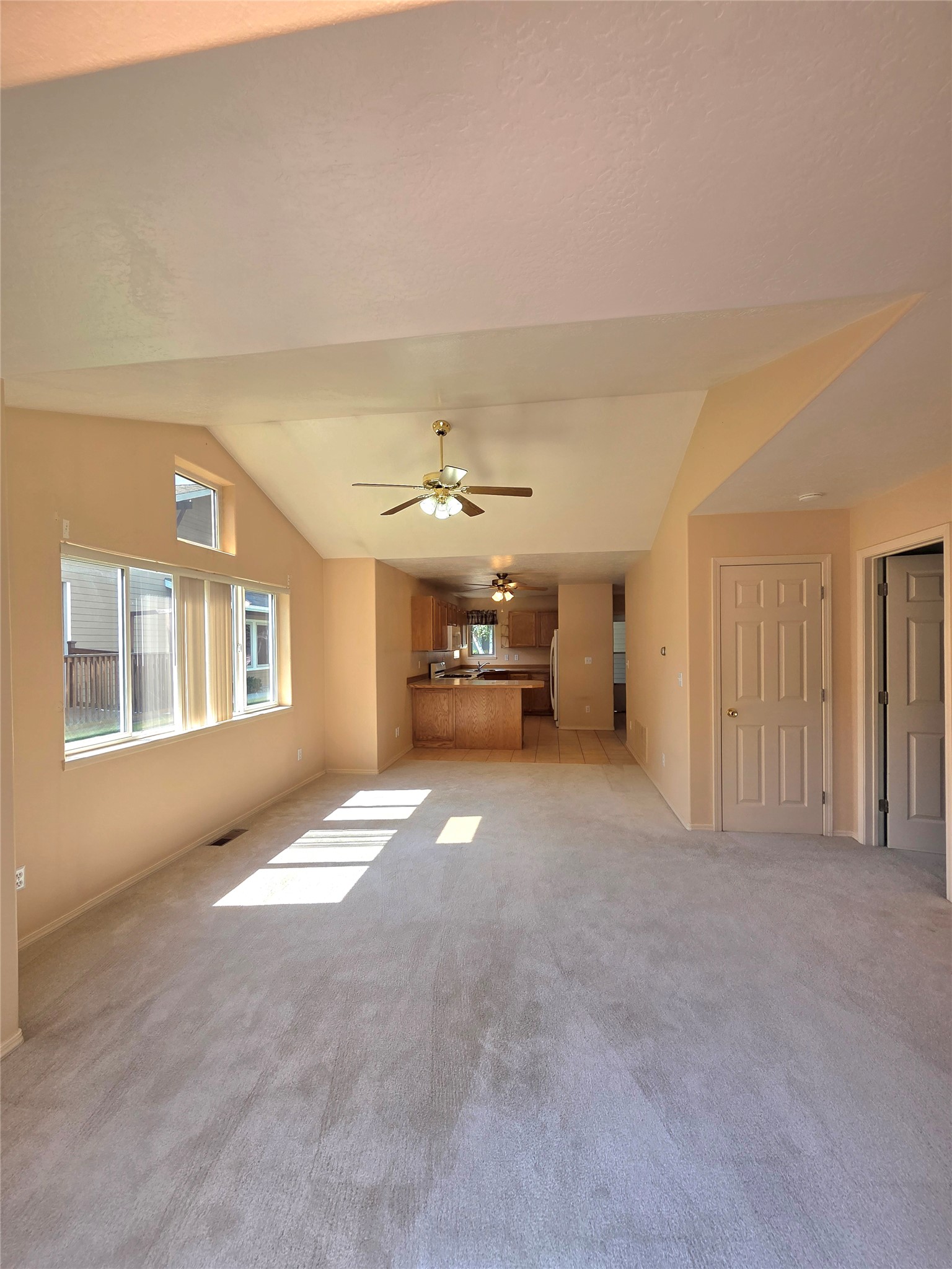 24 Cheyenne Trail Property Photo 7