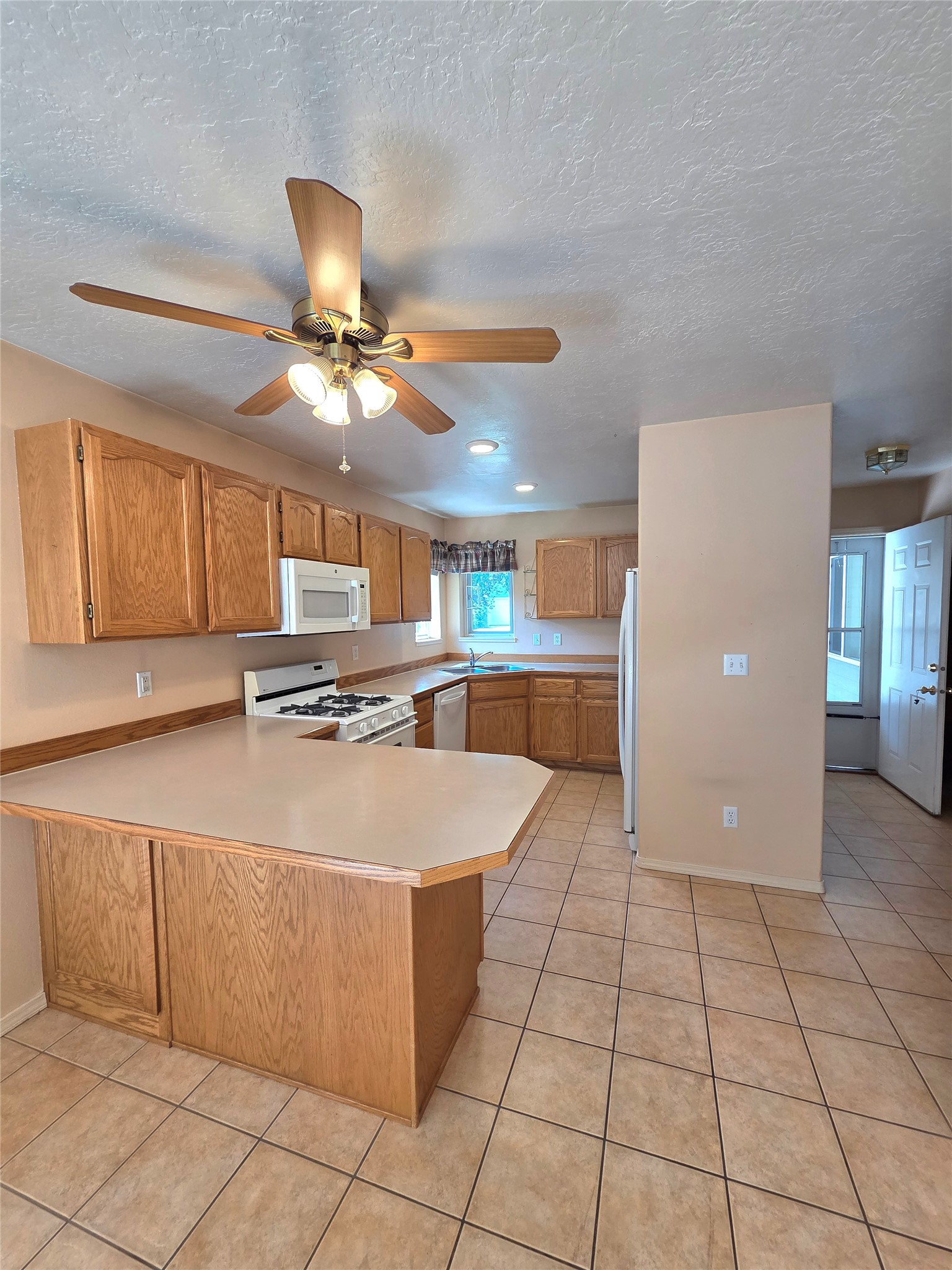 24 Cheyenne Trail Property Photo 9