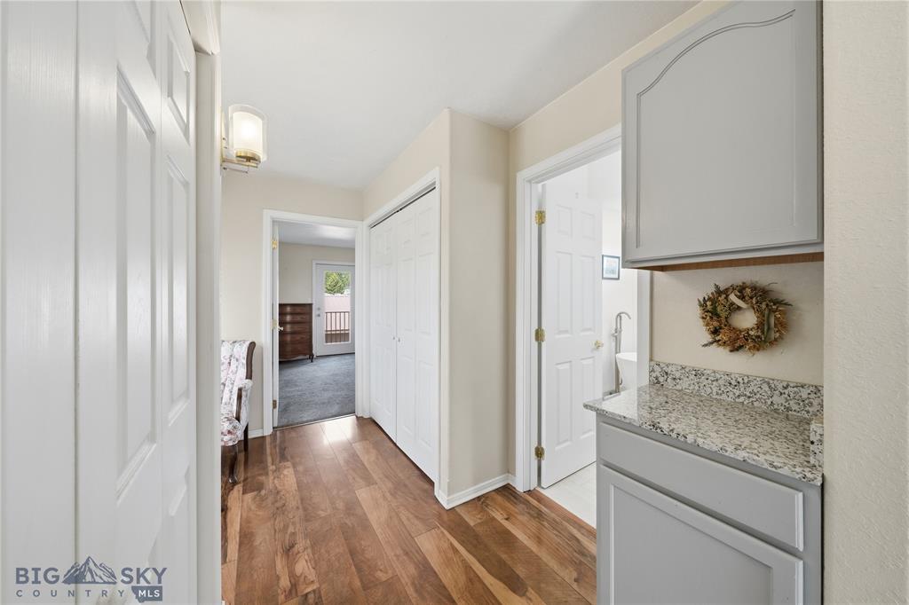 86 Horseshoe Trail Property Photo 13