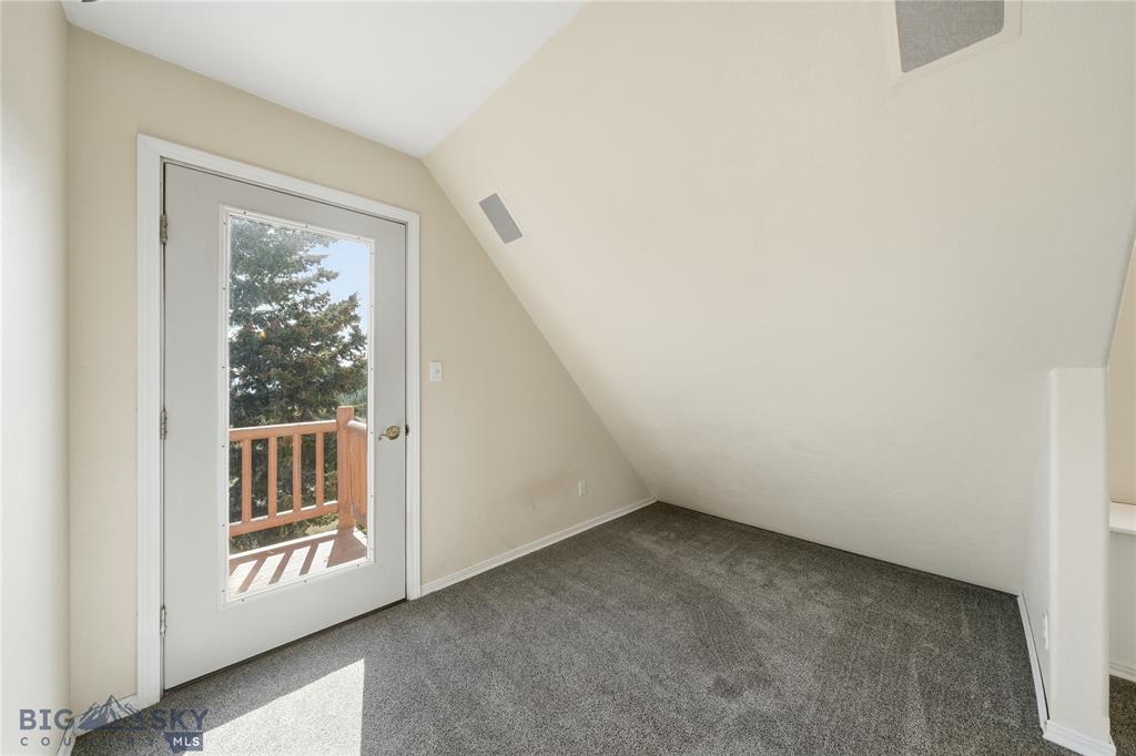 86 Horseshoe Trail Property Photo 27