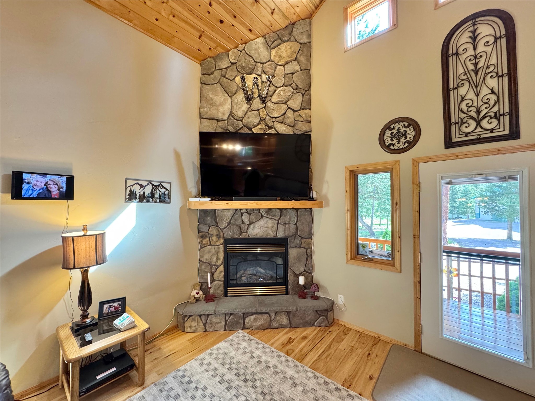 111 Salmon Court Property Photo 13