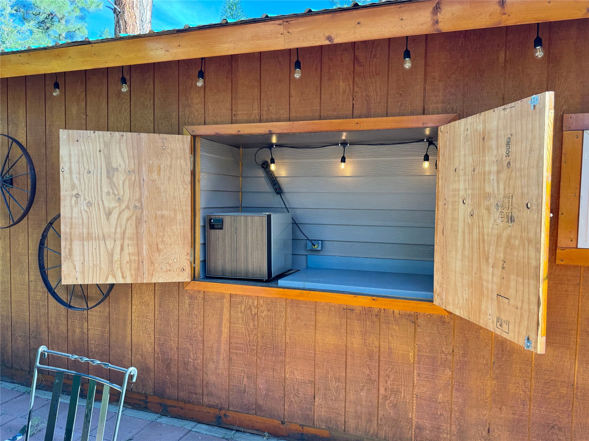 111 Salmon Court Property Photo 62