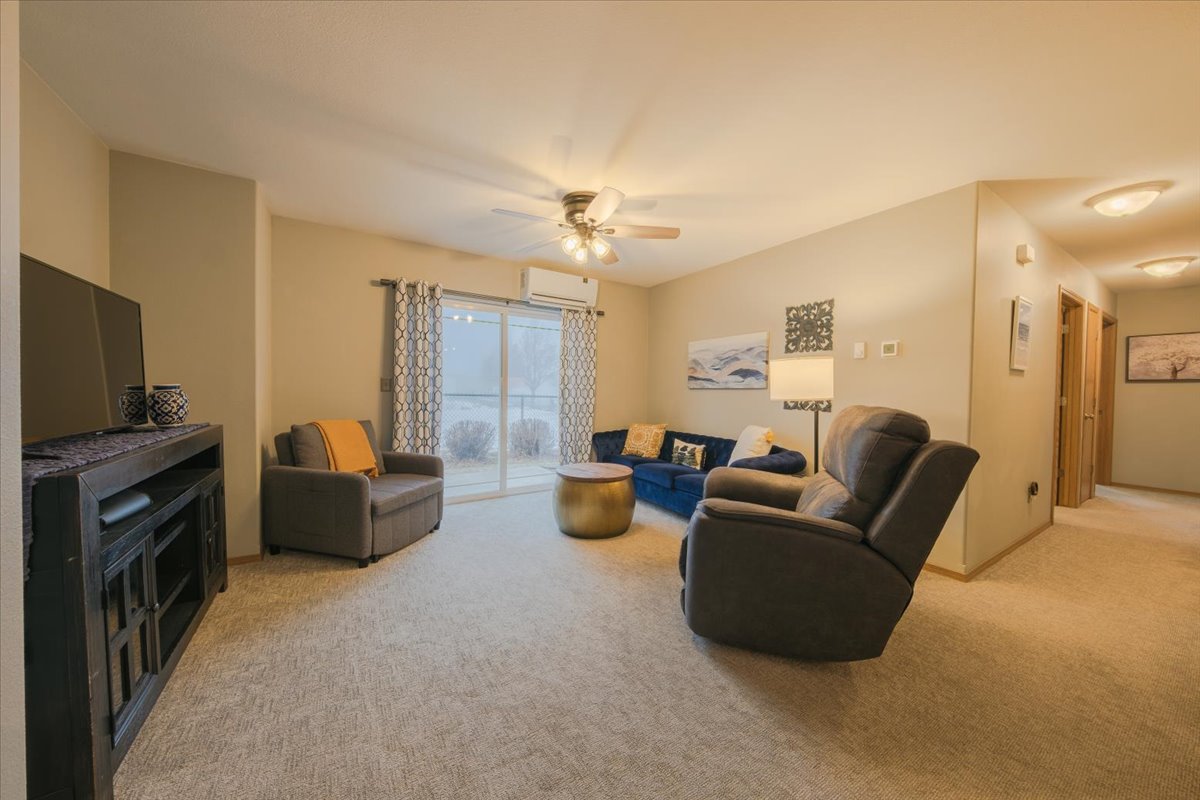 24 Diane Road C Property Photo 2