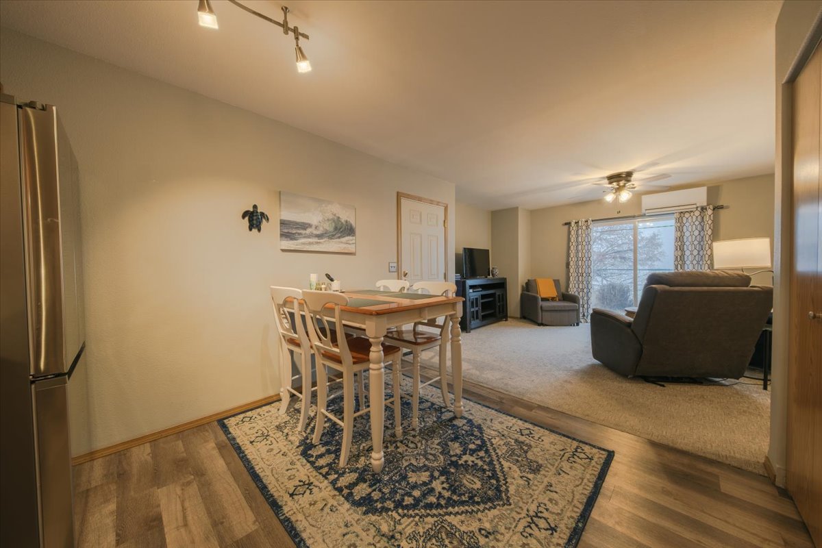 24 Diane Road C Property Photo 8