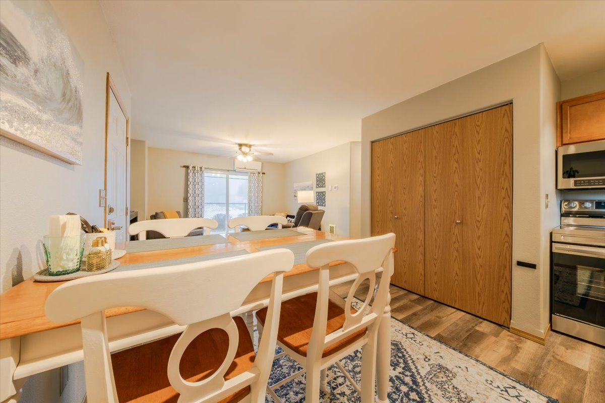 24 Diane Road C Property Photo 12