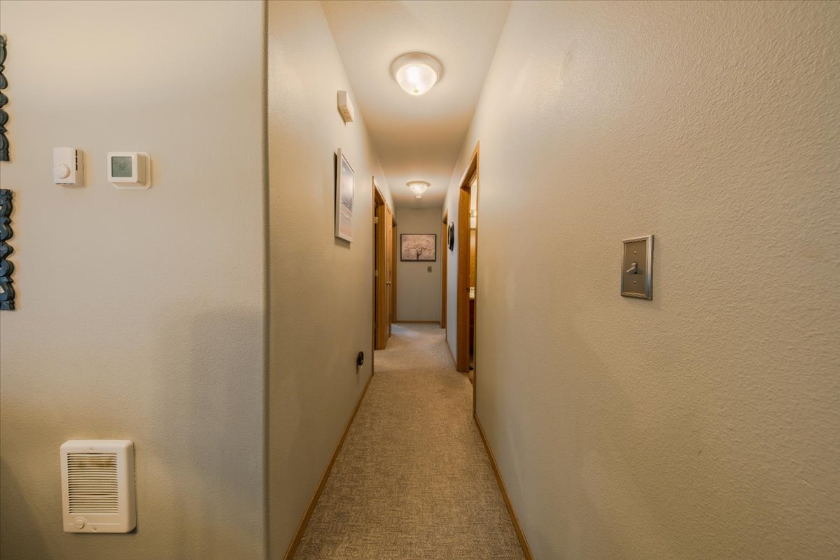 24 Diane Road C Property Photo 20