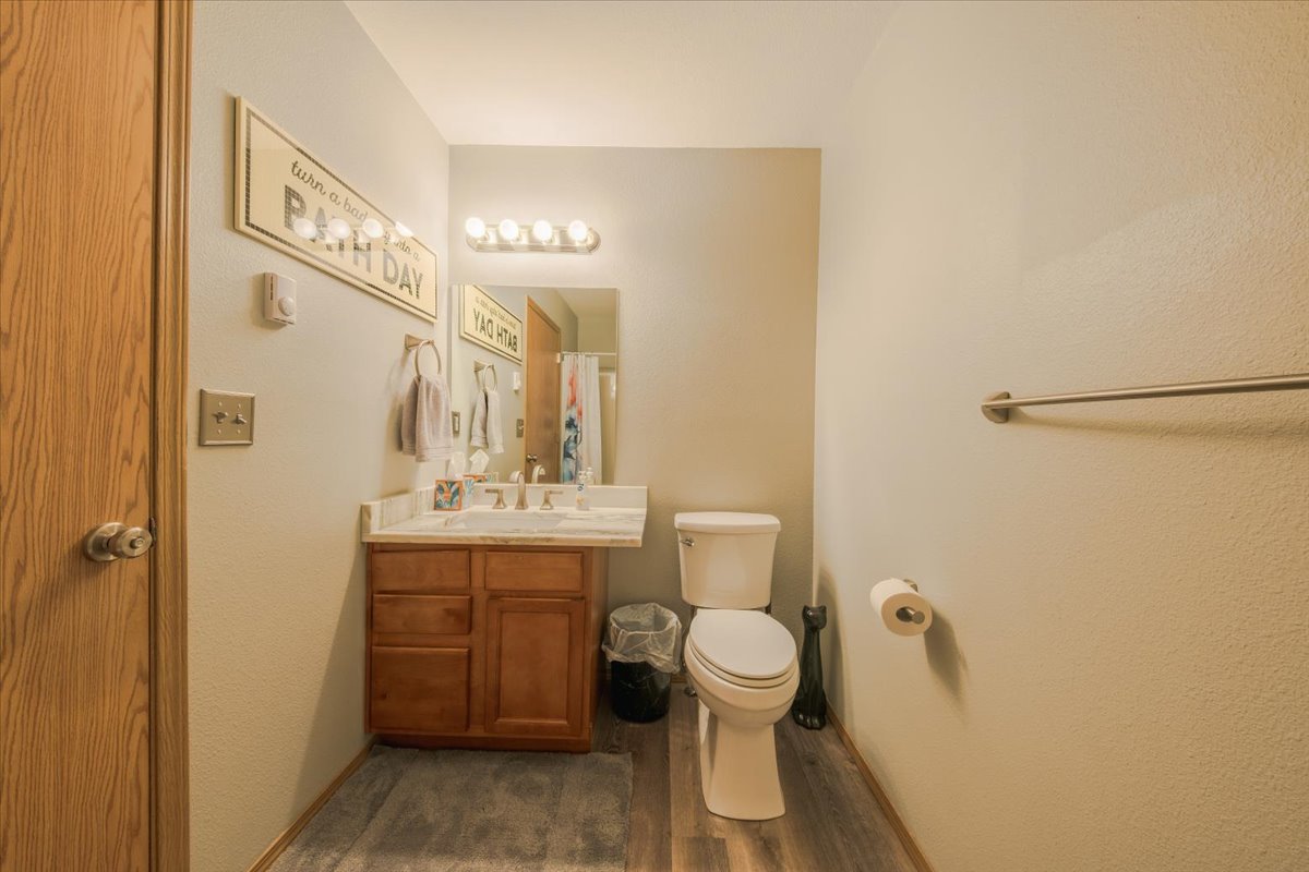24 Diane Road C Property Photo 22