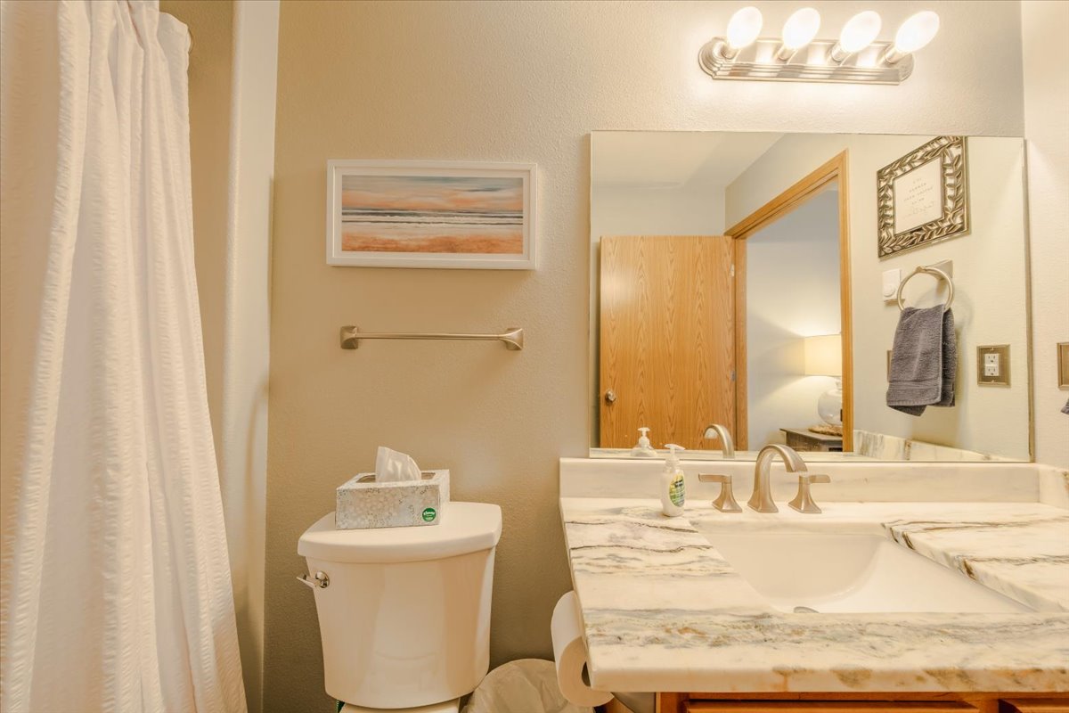 24 Diane Road C Property Photo 35