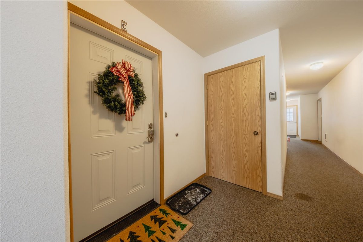 24 Diane Road C Property Photo 44