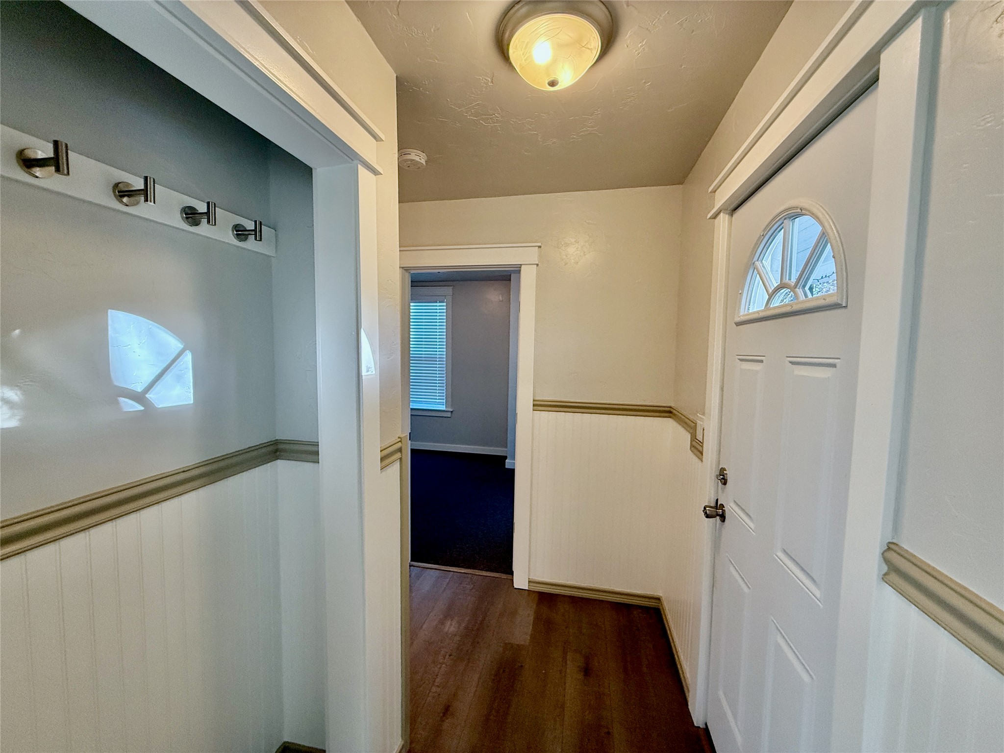 506 1st Avenue E A,b,c Property Photo 19