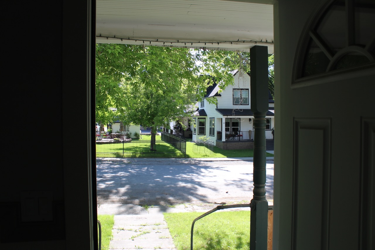 506 1st Avenue E A,b,c Property Photo 64