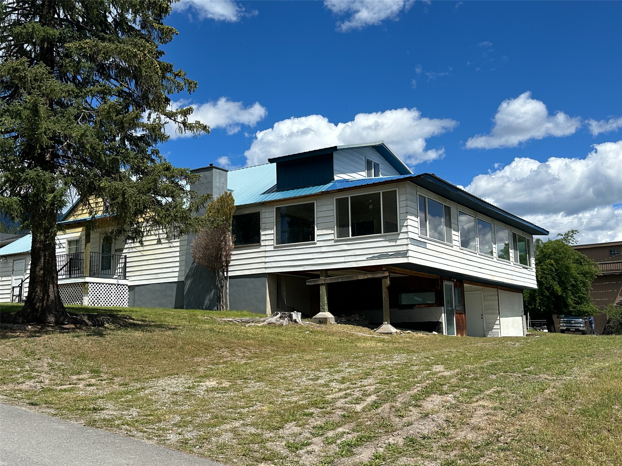 306 Gallatin Street N Property Photo 33
