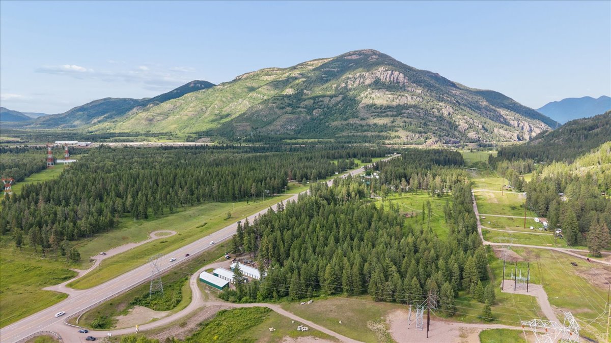 7585 Us Highway 2 E Property Photo 51