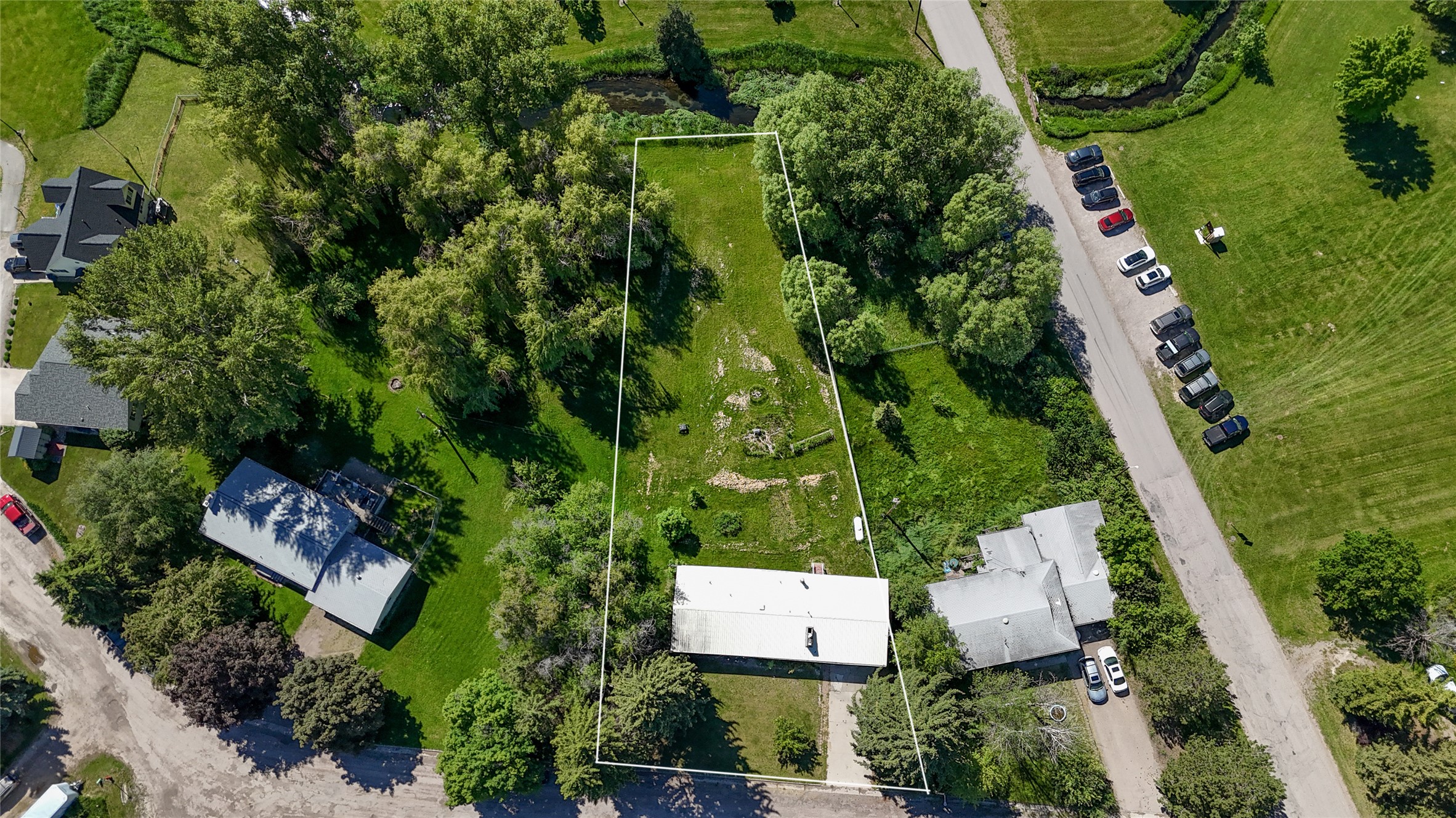 619 2nd Place Sw Property Photo 3