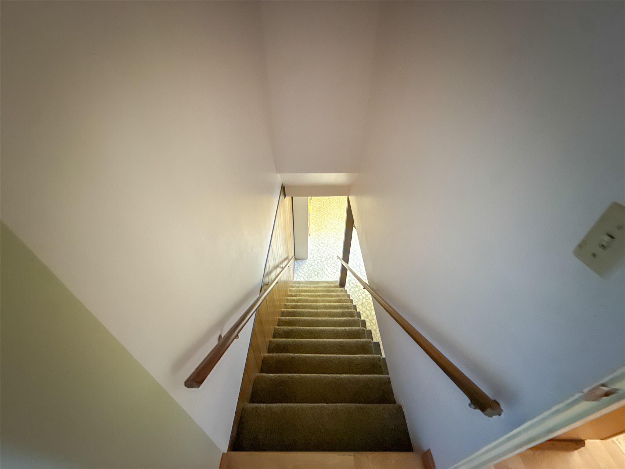 619 2nd Place Sw Property Photo 16