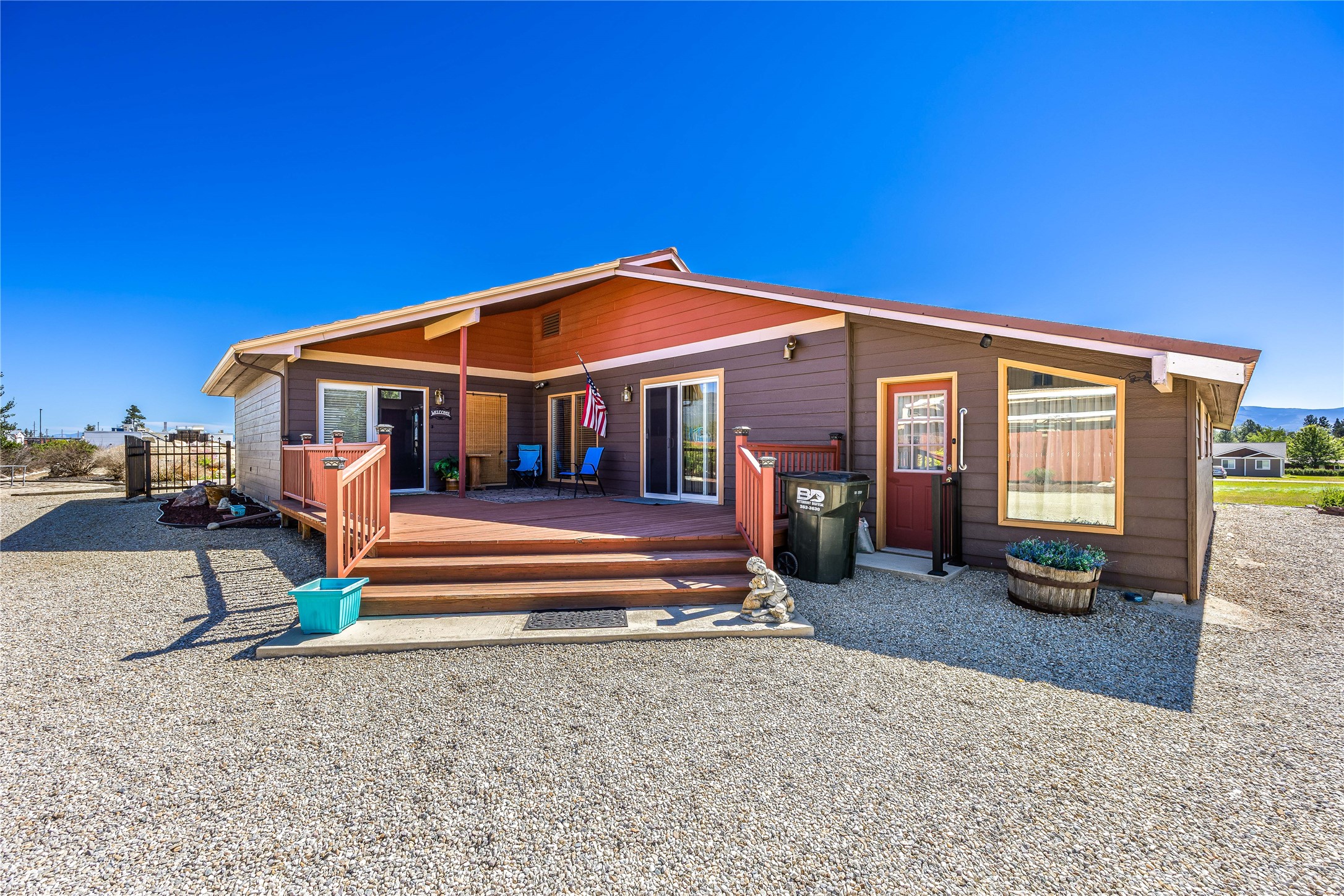 3960 Houk Way Property Photo 11
