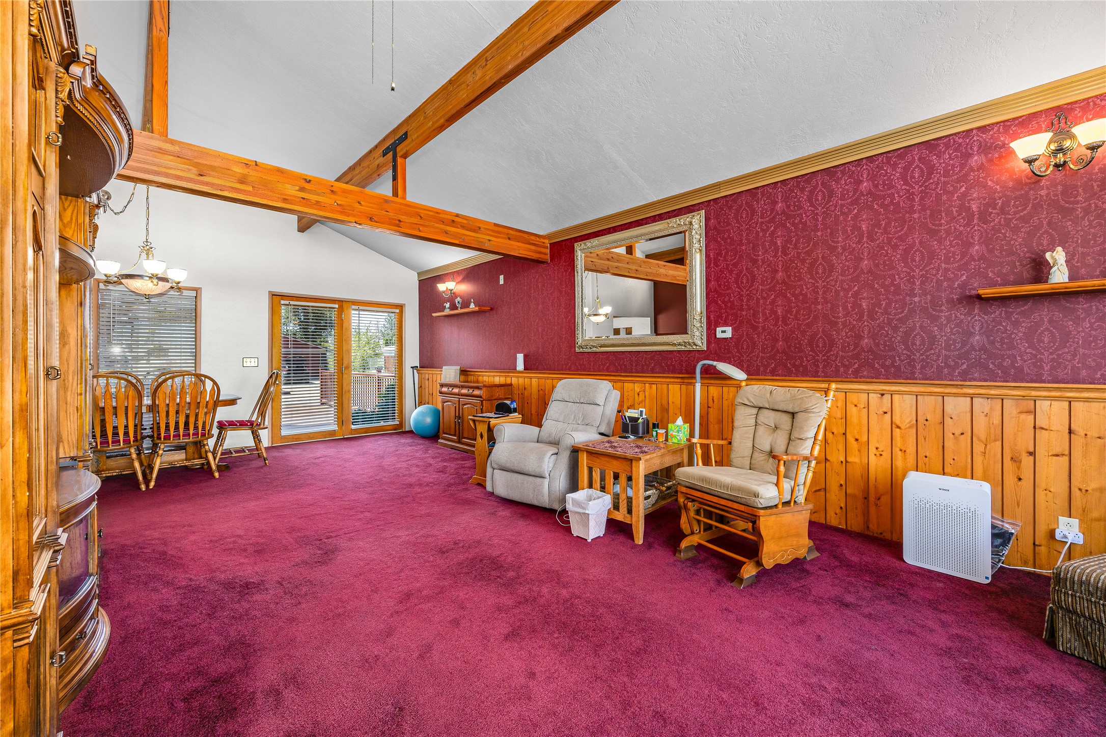 3960 Houk Way Property Photo 13