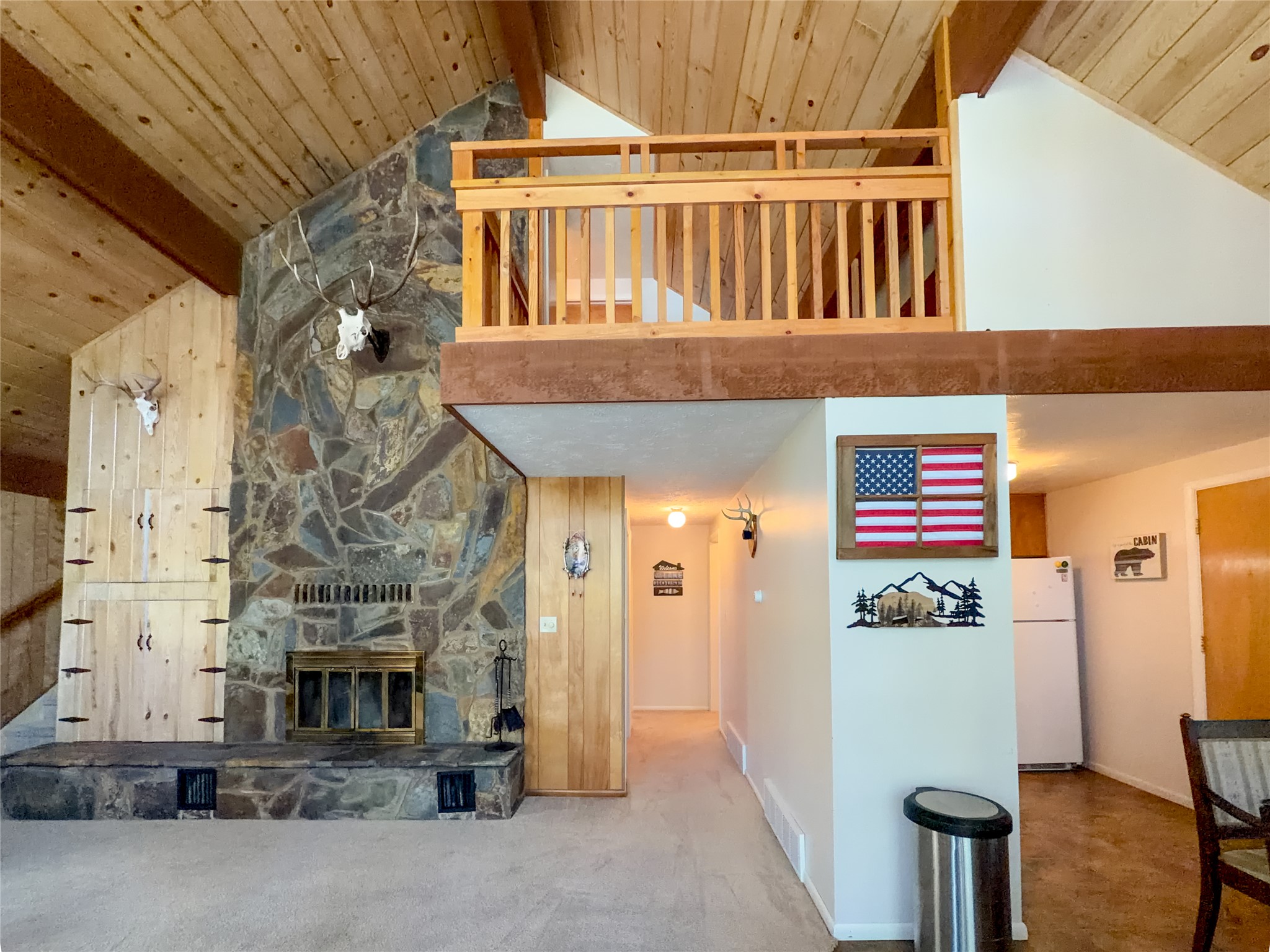 118 Locke Bay Drive E Property Photo 16
