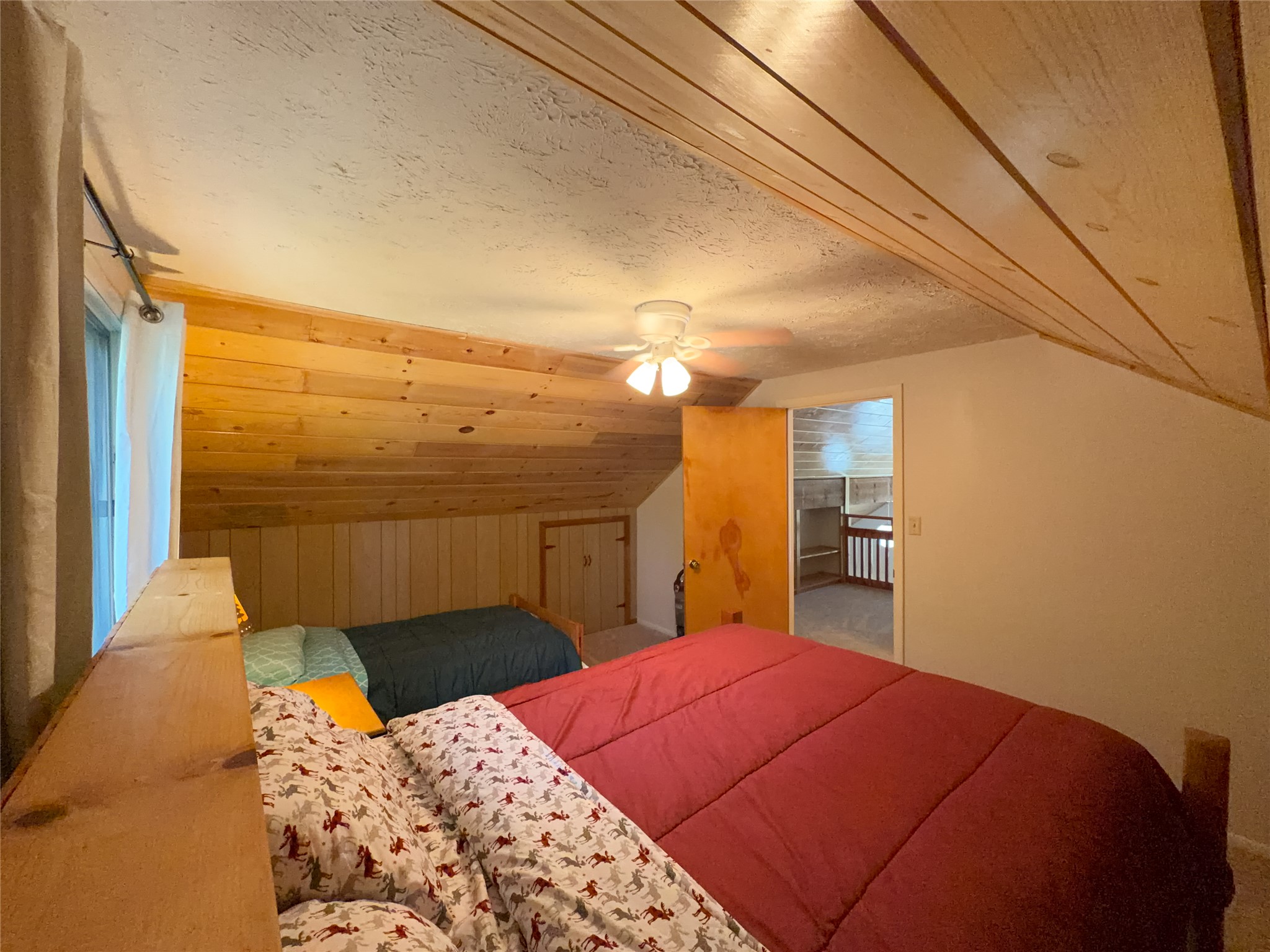 118 Locke Bay Drive E Property Photo 22