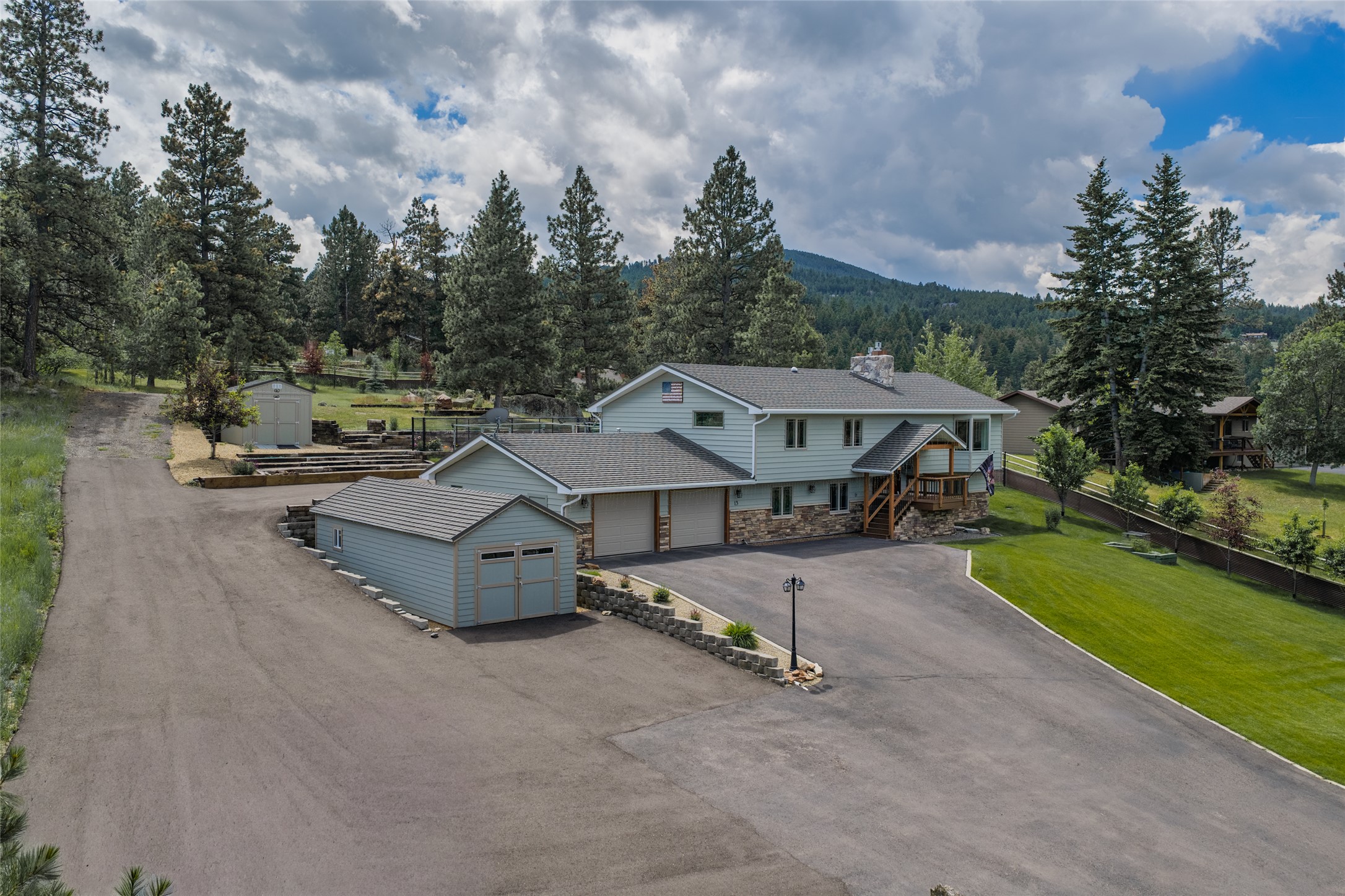 13 Big Dipper Drive Property Photo 3